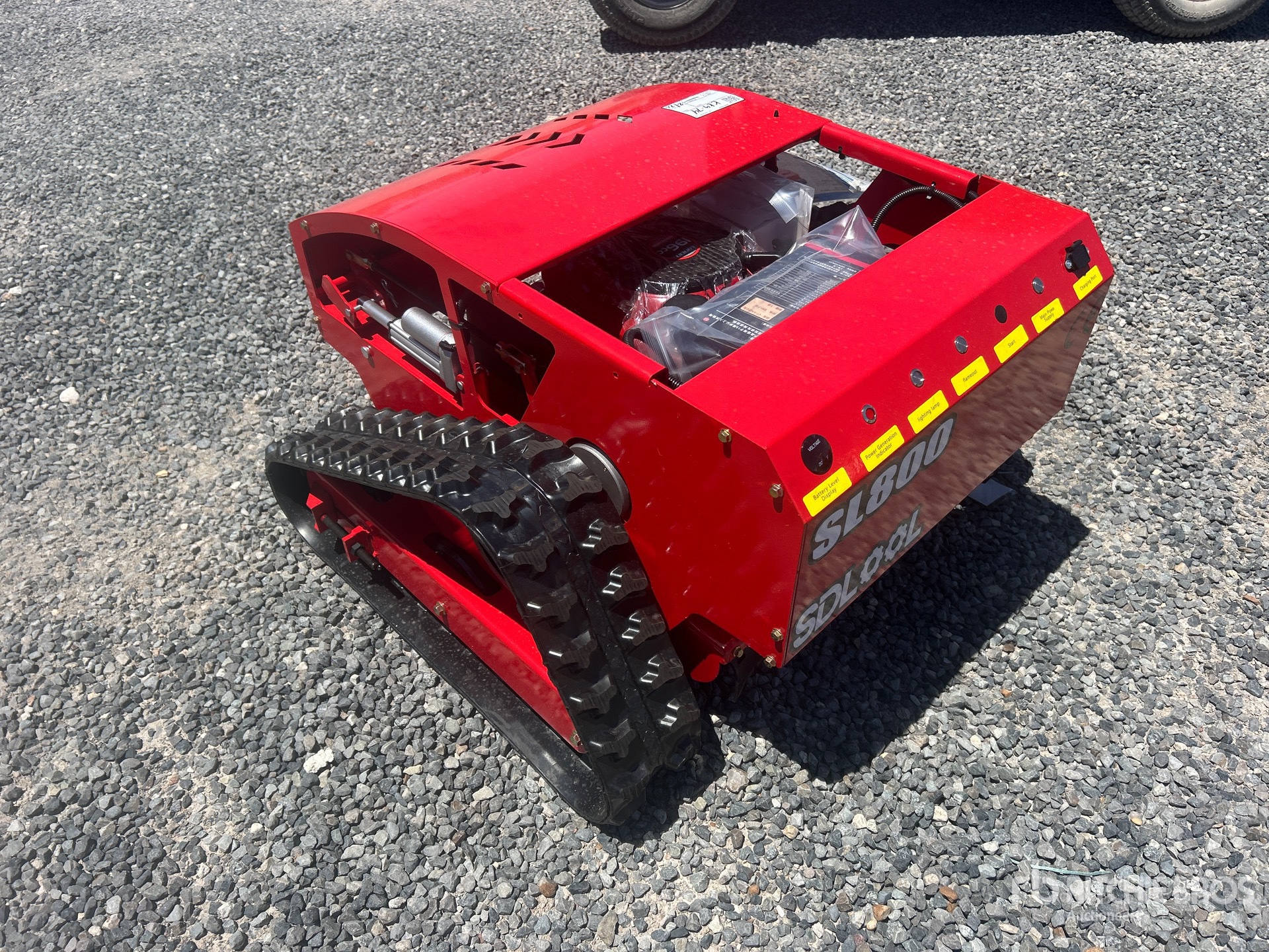 General Appearance with Picture, Left Rear Corner