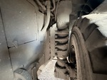 Chassis with Suspension Cylinders