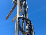 Hydraulics with Free Lift Cylinder