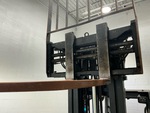 Hydraulics with Fork Positioning Cylinder (on fork carriage)