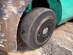 Chassis Lift with Right Rear Tire
