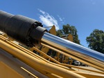Hydraulics with Stick Cylinder