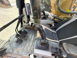 Control Station with Auxiliary Hydraulic Control