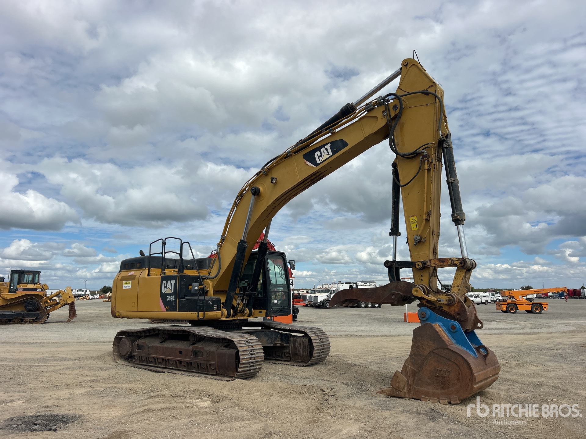 2011 Caterpillar 349E L