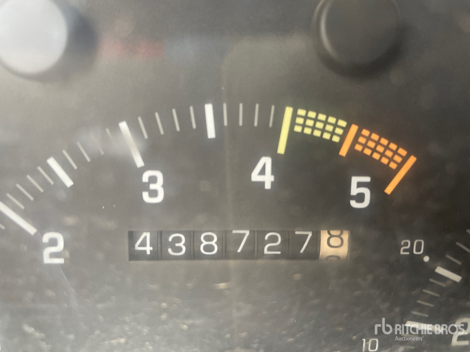 General Appearance with Hour Meter / Odometer