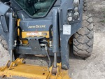 Hydraulics with Bucket Tilt Cylinders