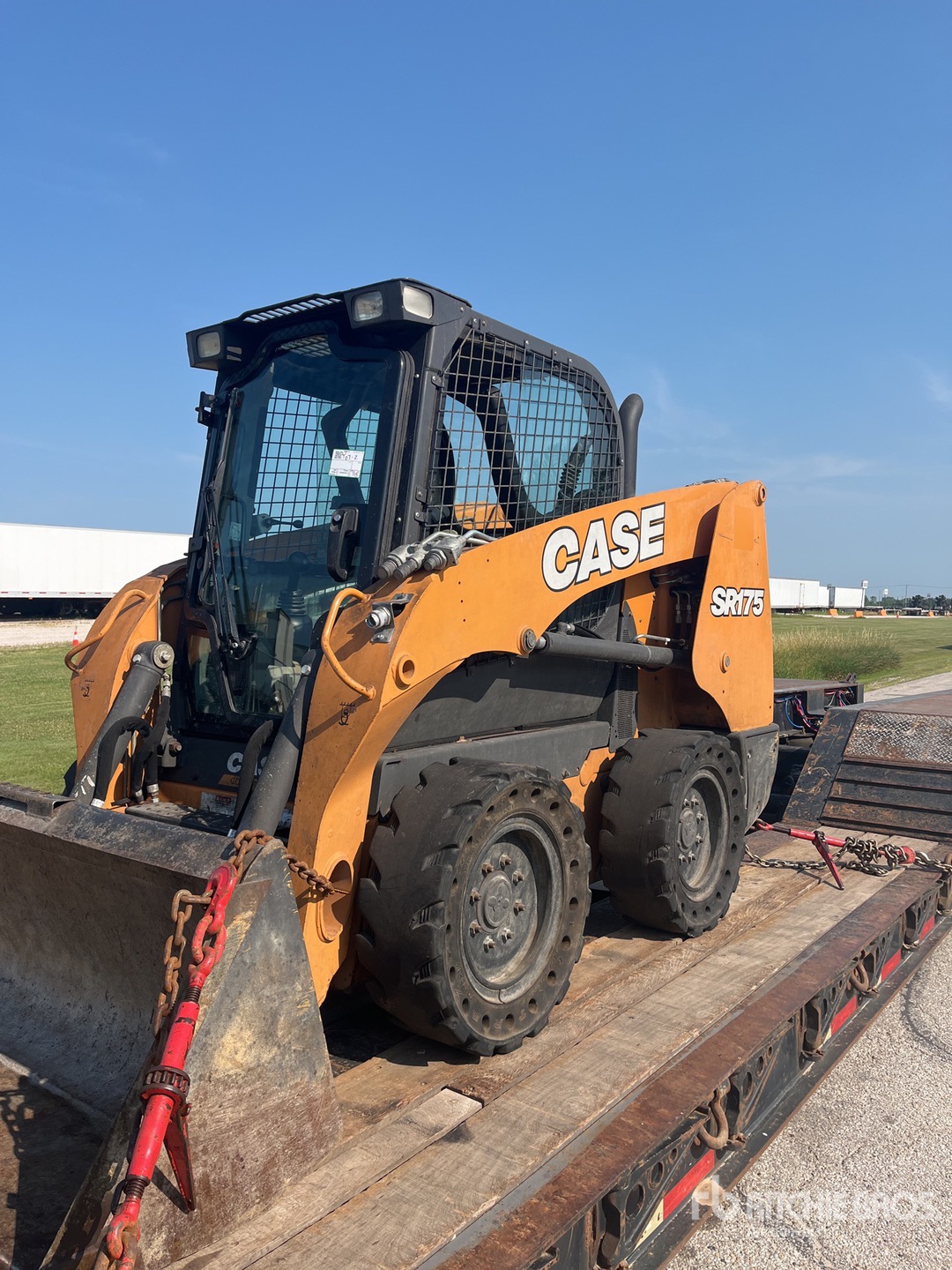 Photo of a 2017 Case SR175
