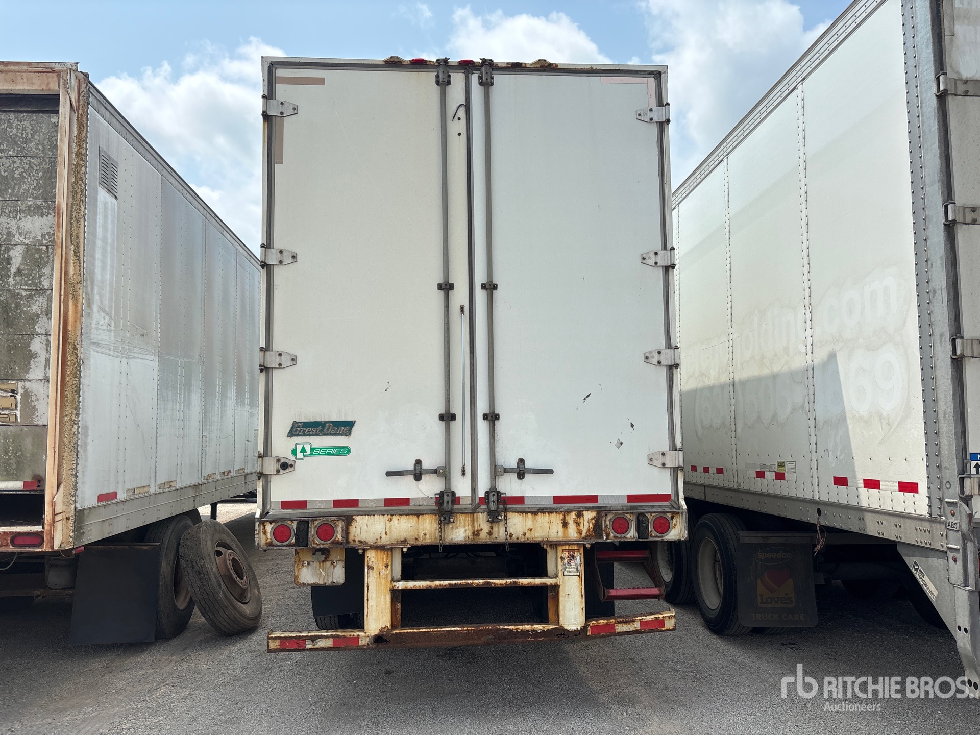 2011 Utility 48 FT T/A