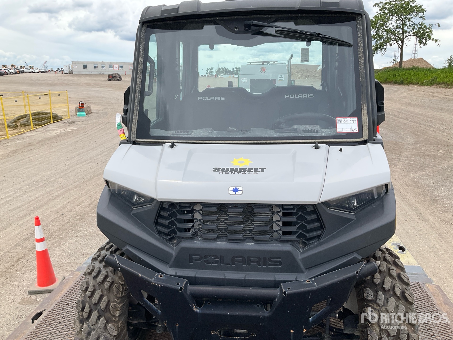 Photo of a 2023 Polaris RANGER 570 EFI