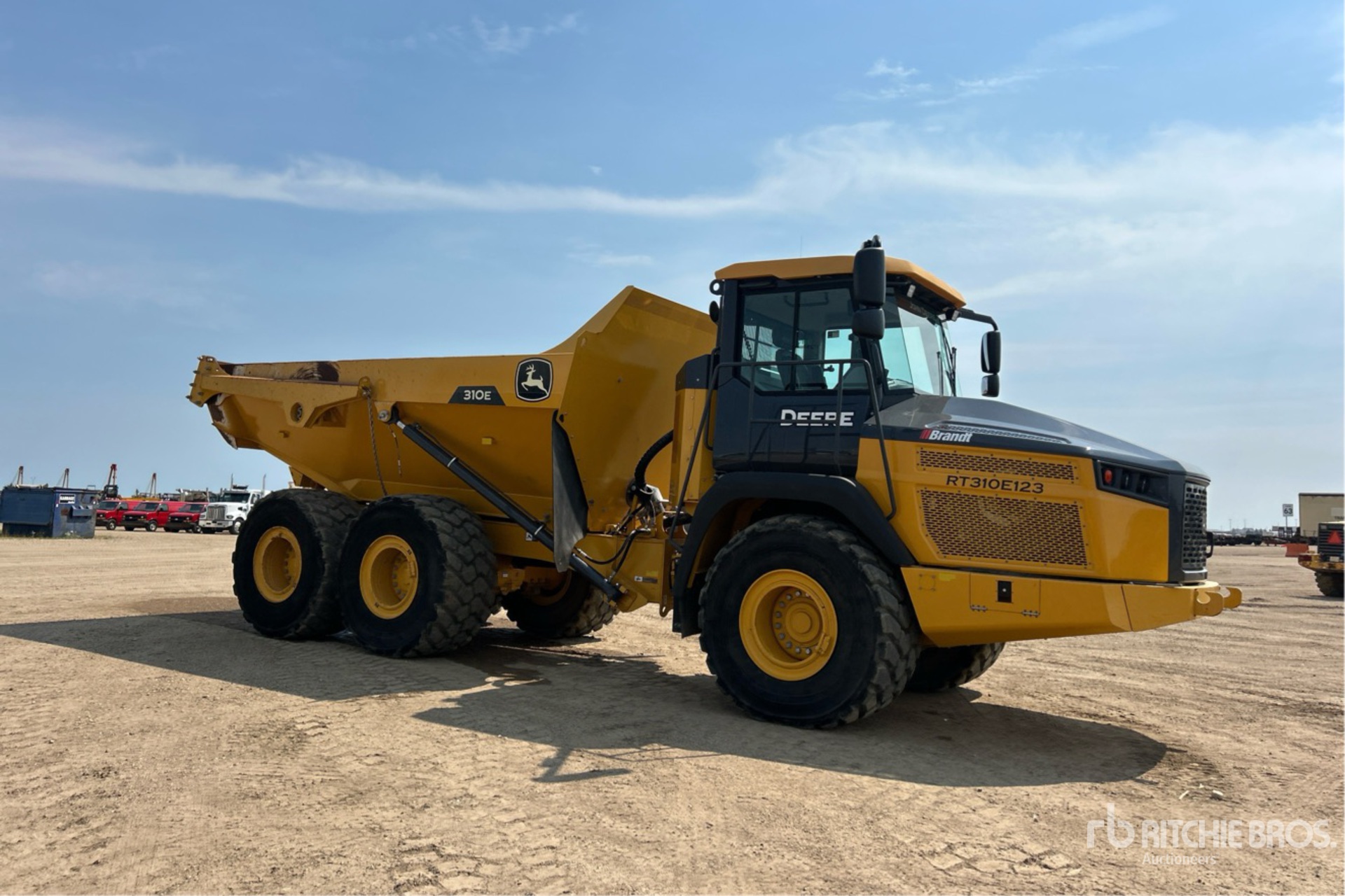 2023 John Deere 310E