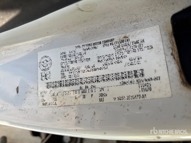 2018 Ford F-350 Xlt 4x4 Crew Cab Hi-rail Pickup
