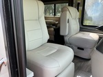 Motorhome Cockpit with Seats/Armrests
