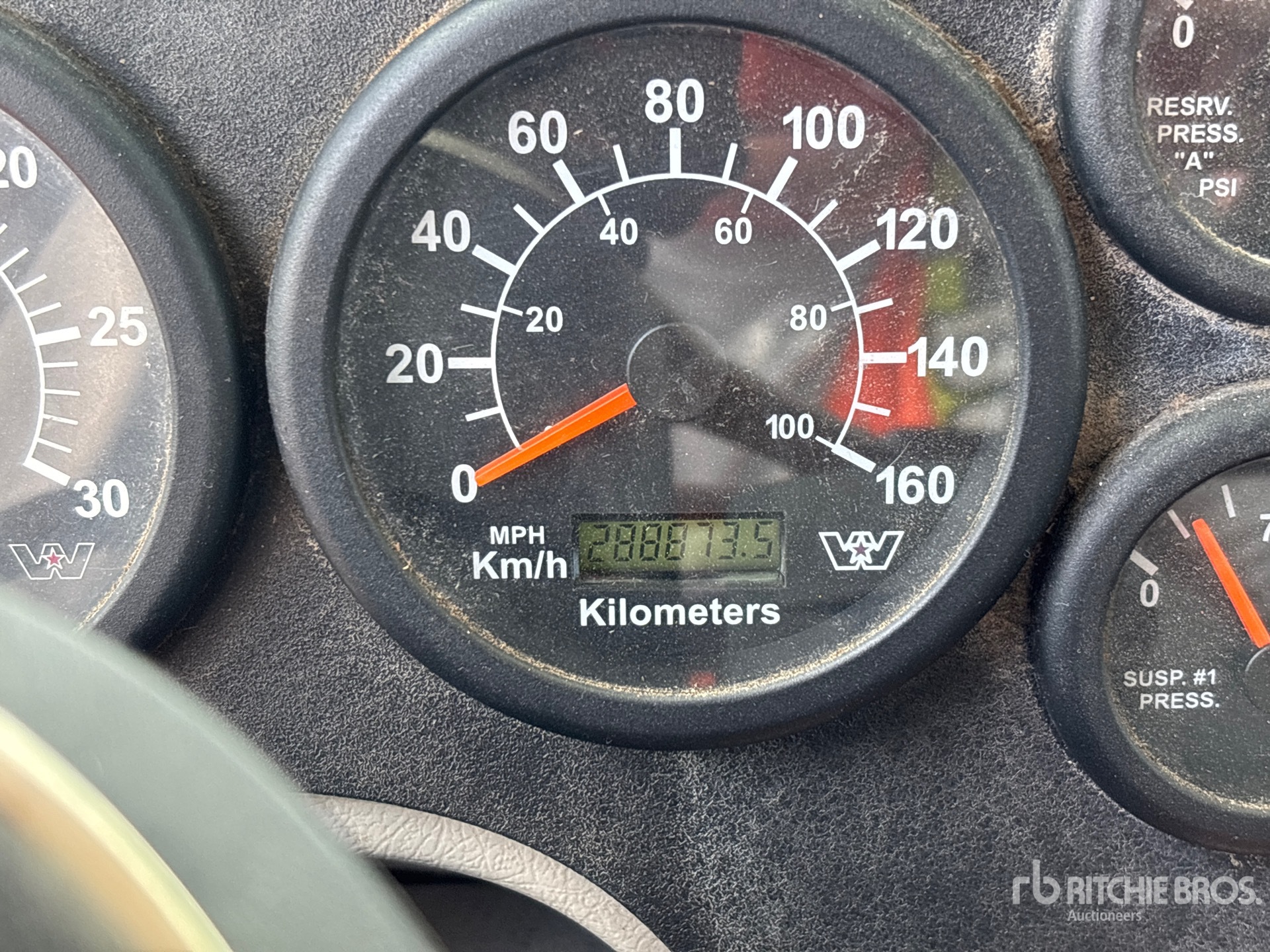 General Appearance with Hour Meter / Odometer