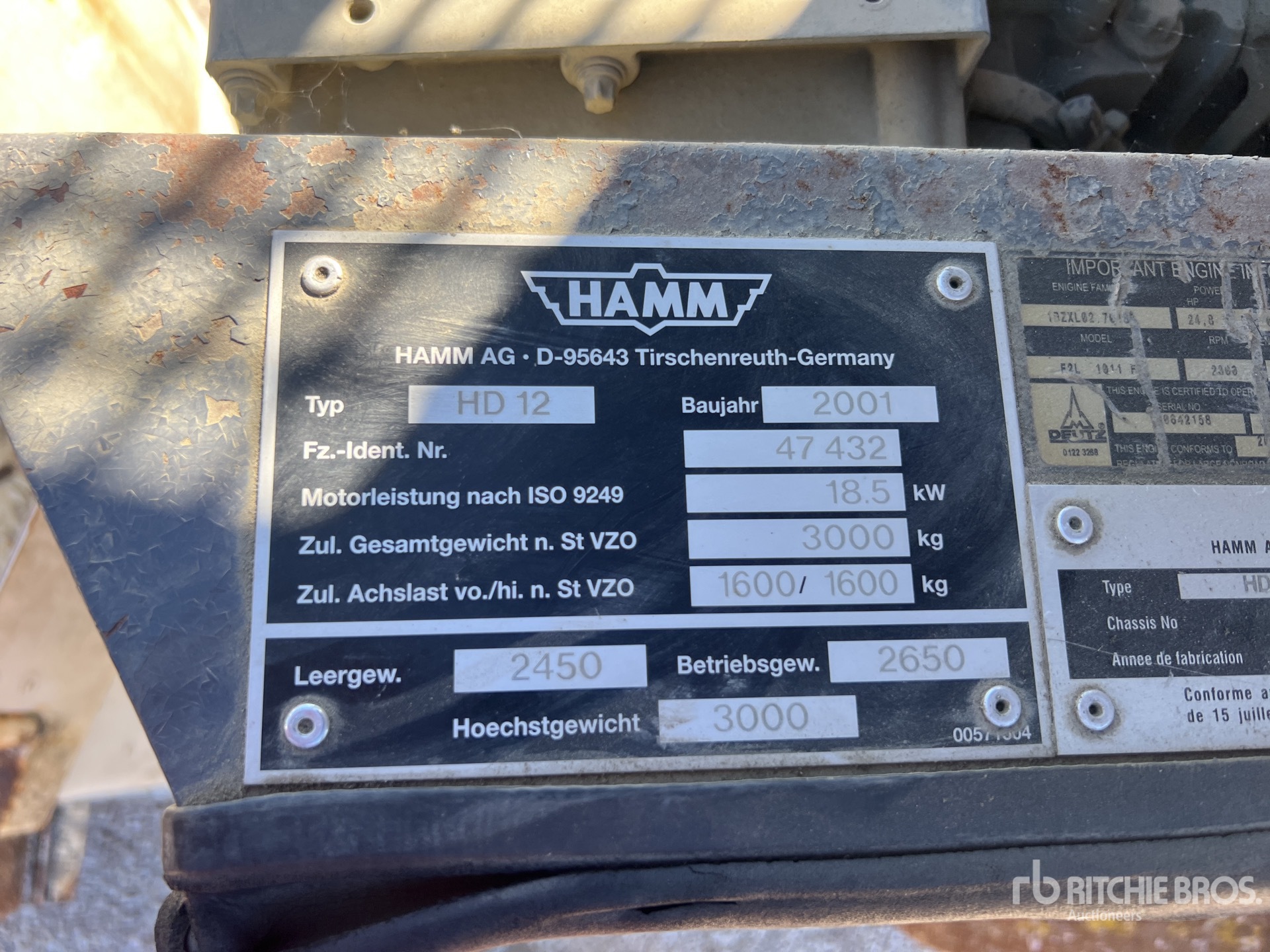 2001 Hamm HD12