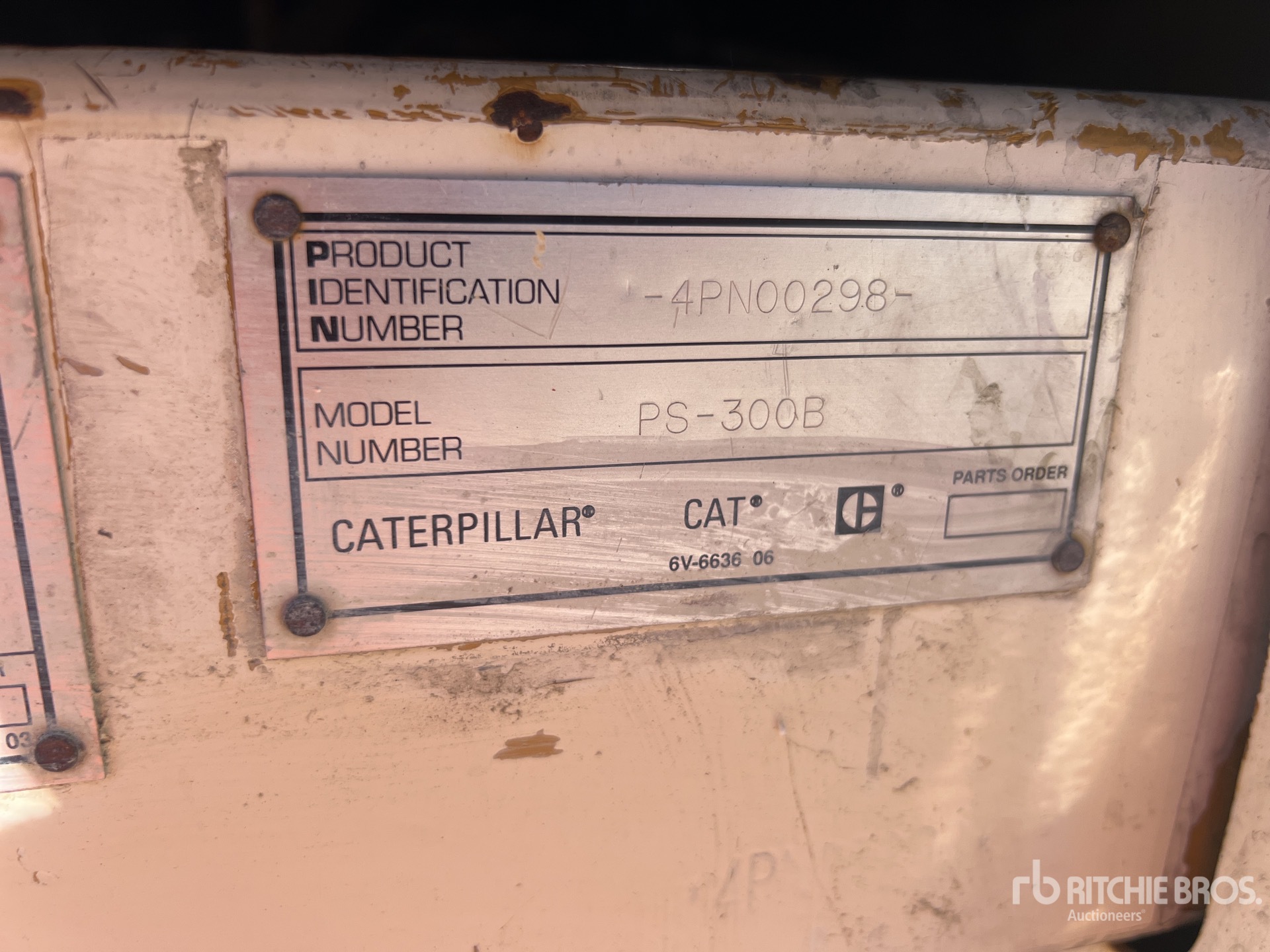 1999 Caterpillar PS-300B