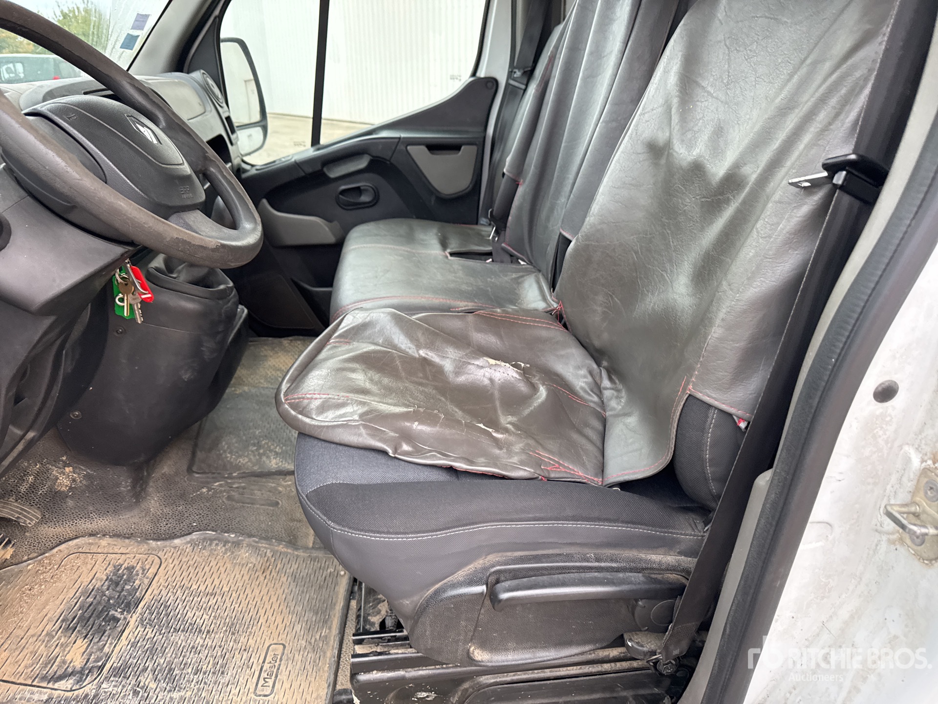 2011 Renault MASTER DCI125