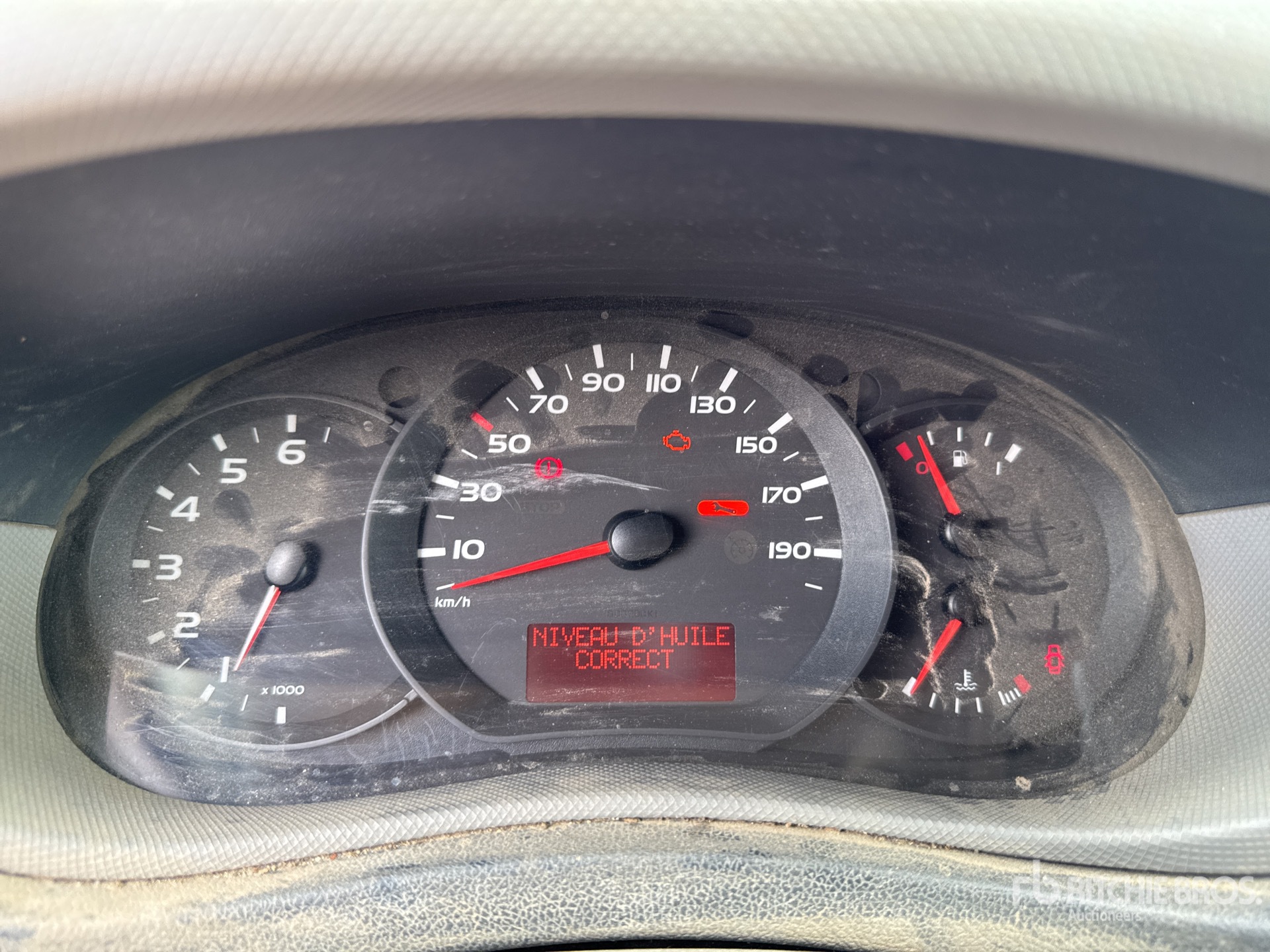 2013 Renault MASTER DCI125