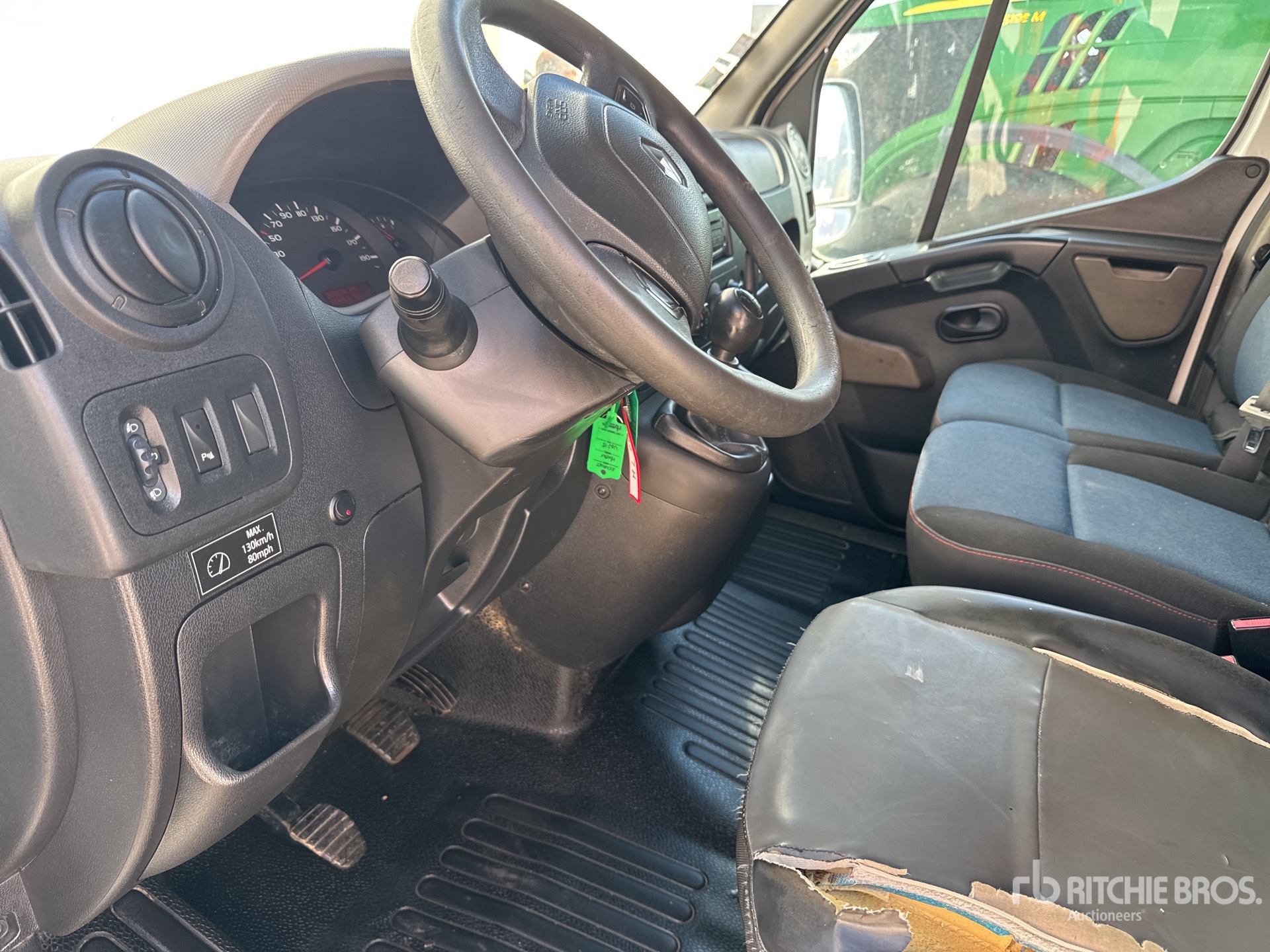 2013 Renault MASTER DCI125