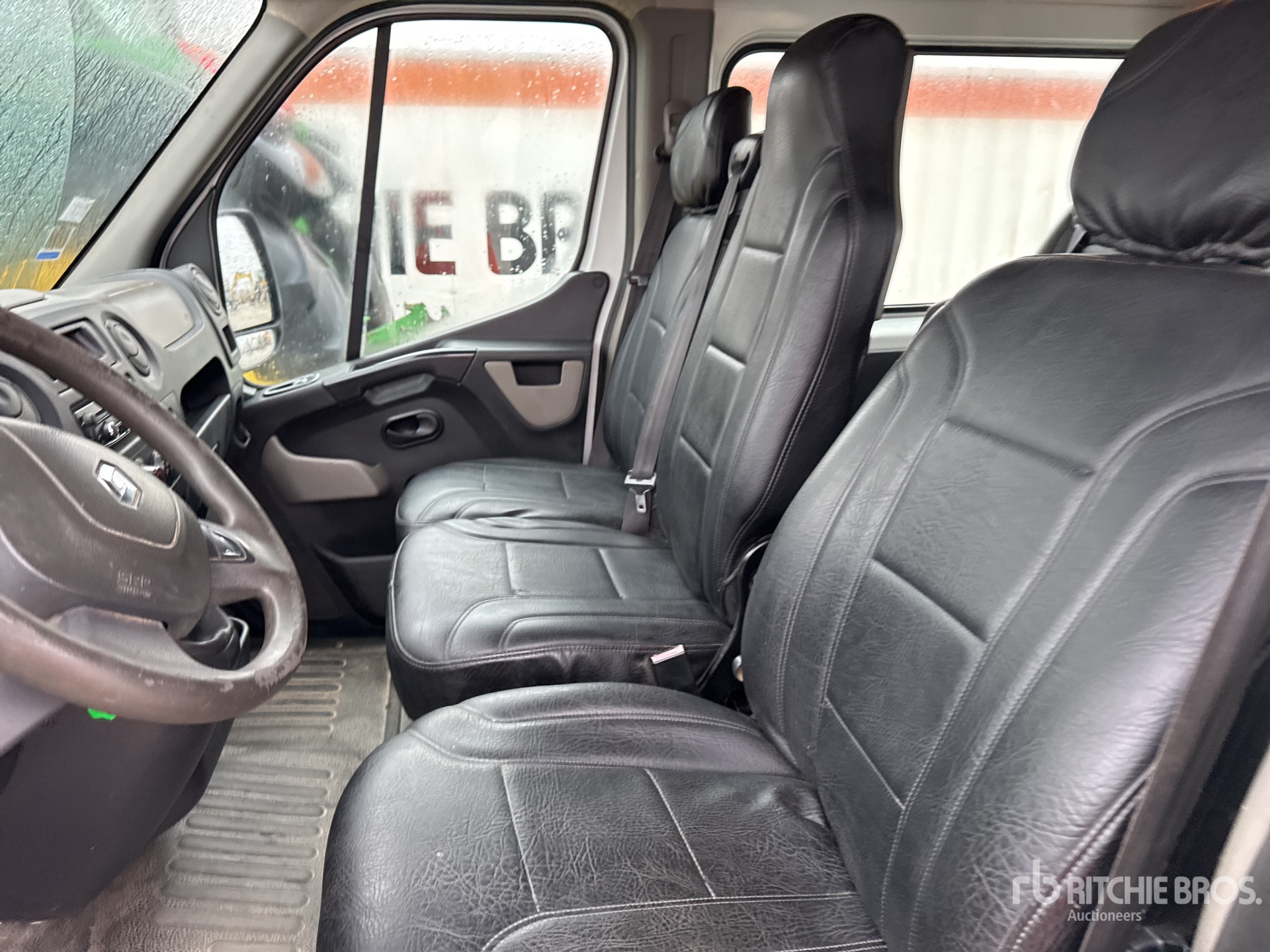 2014 Renault MASTER DCI125