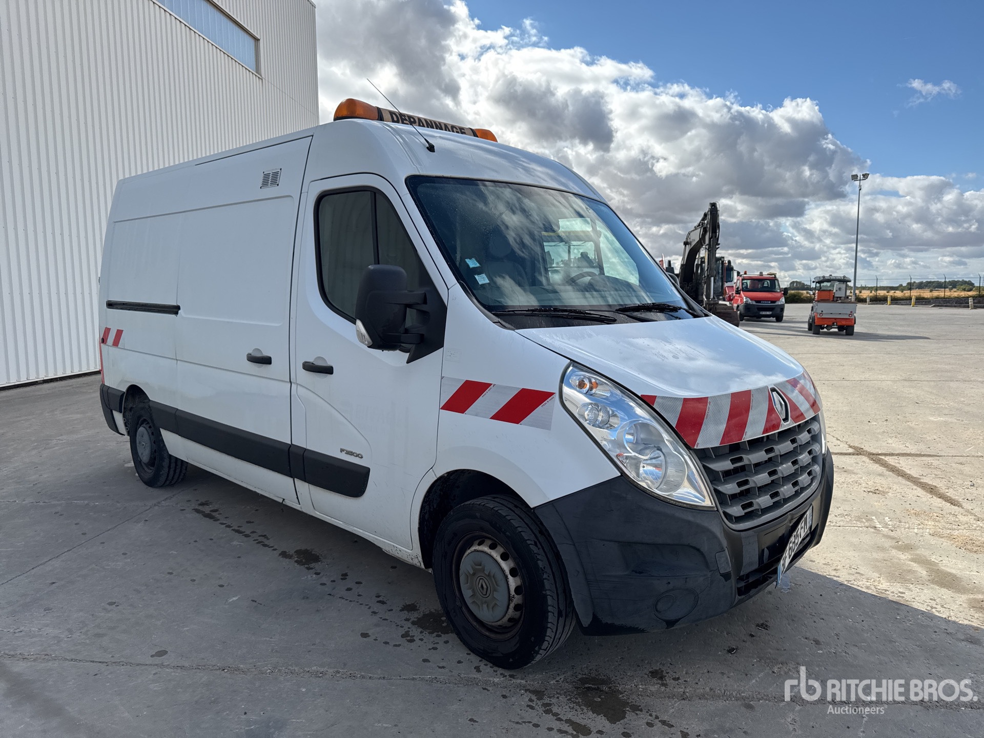 2010 Renault MASTER DCI125