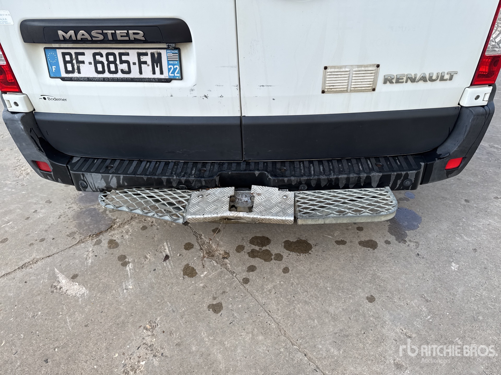 2010 Renault MASTER DCI125