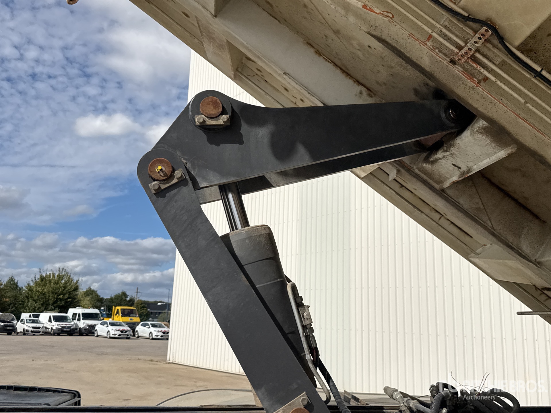 2006 Mercedes-Benz ACTROS 3336