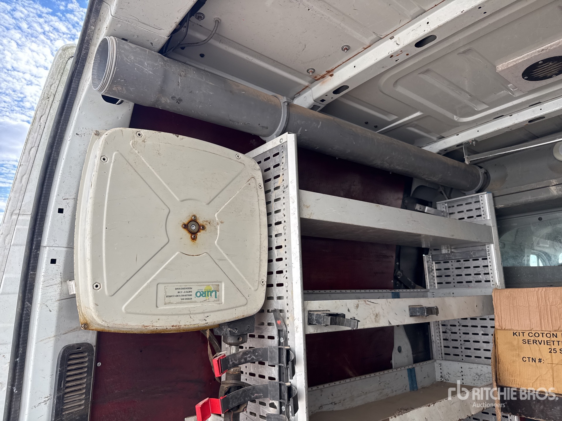2012 Renault MASTER L2H2 TP7