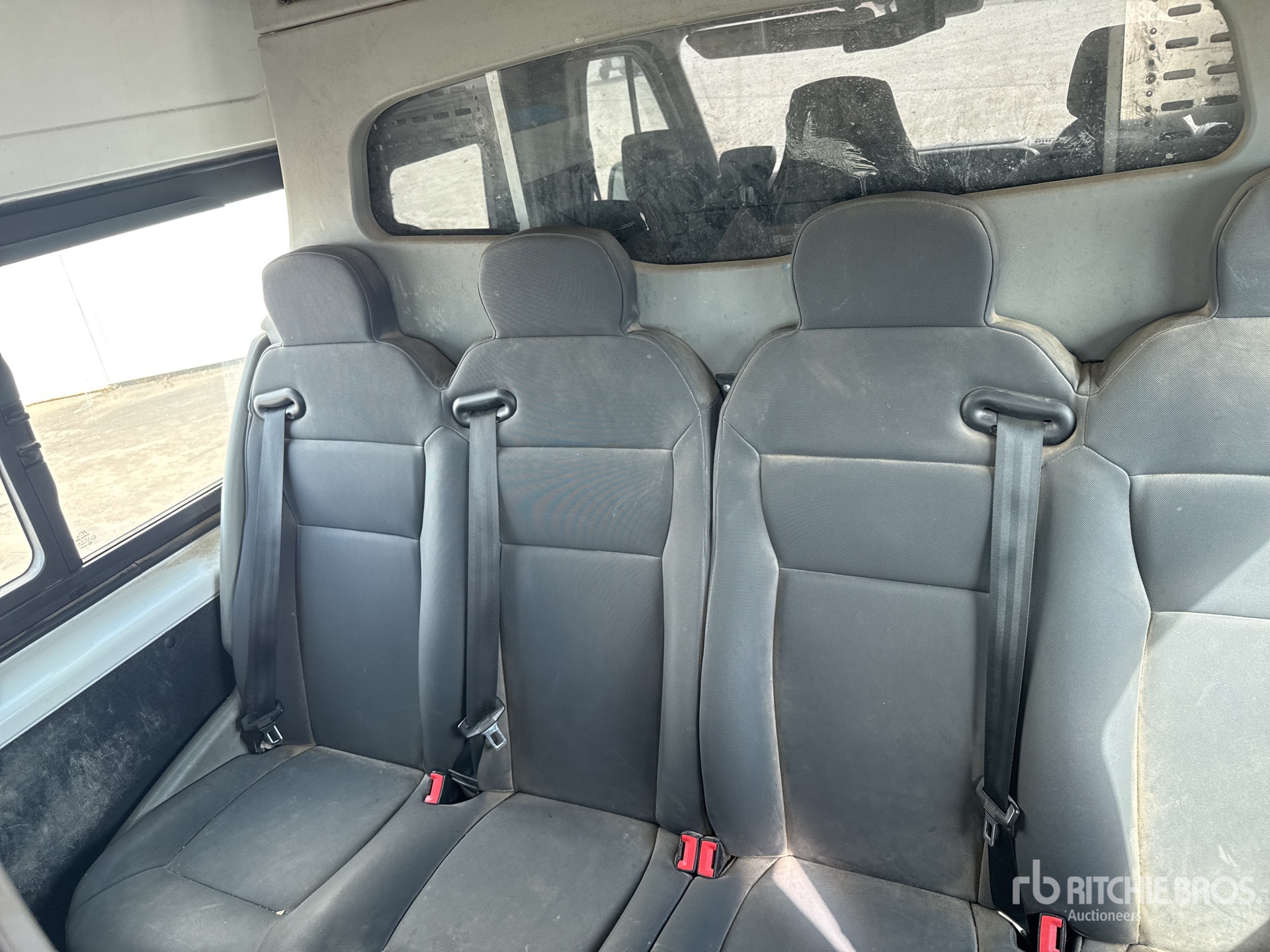 2012 Renault MASTER L2H2 TP7