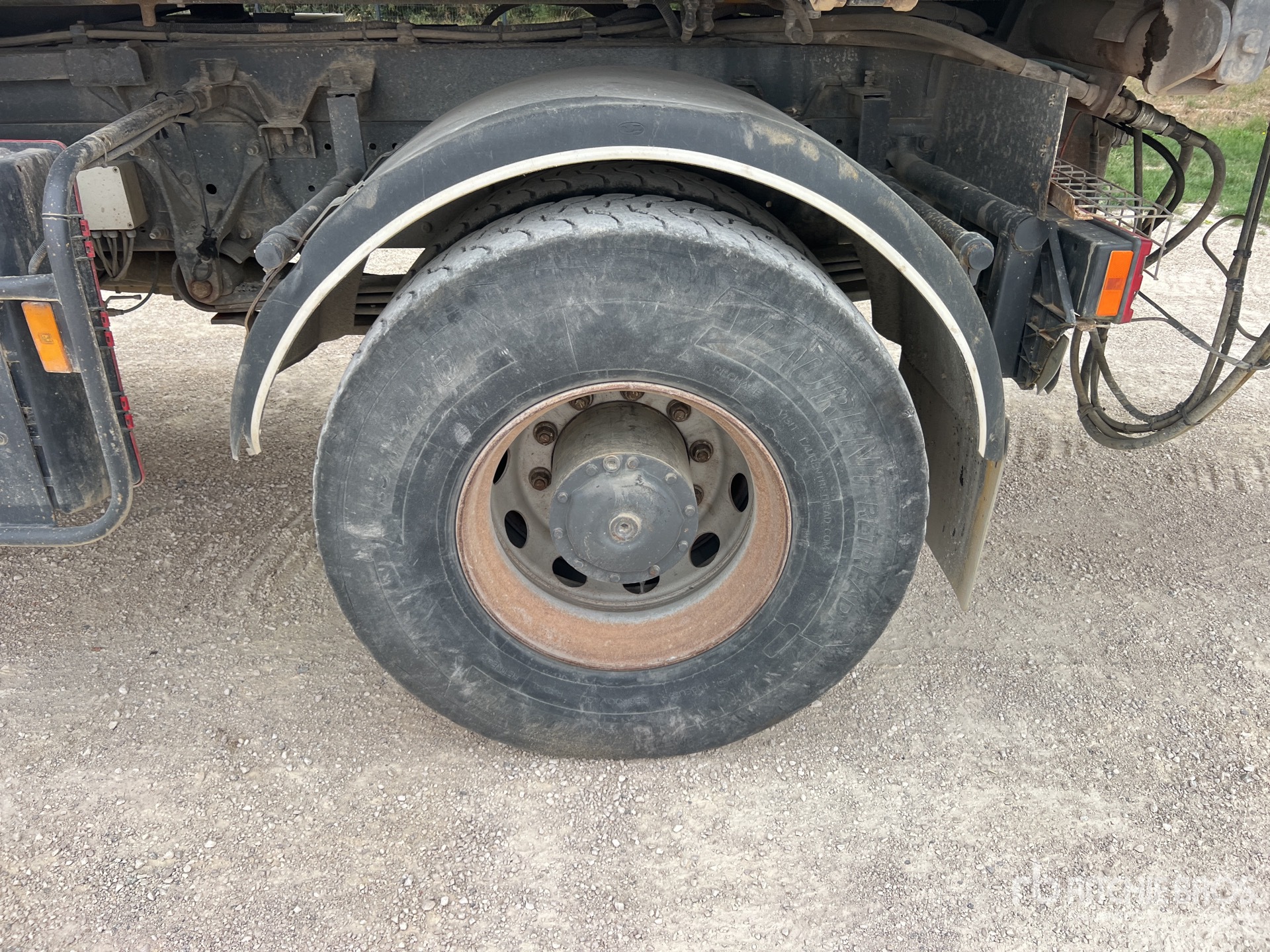 2002 Mercedes-Benz ATEGO 1828