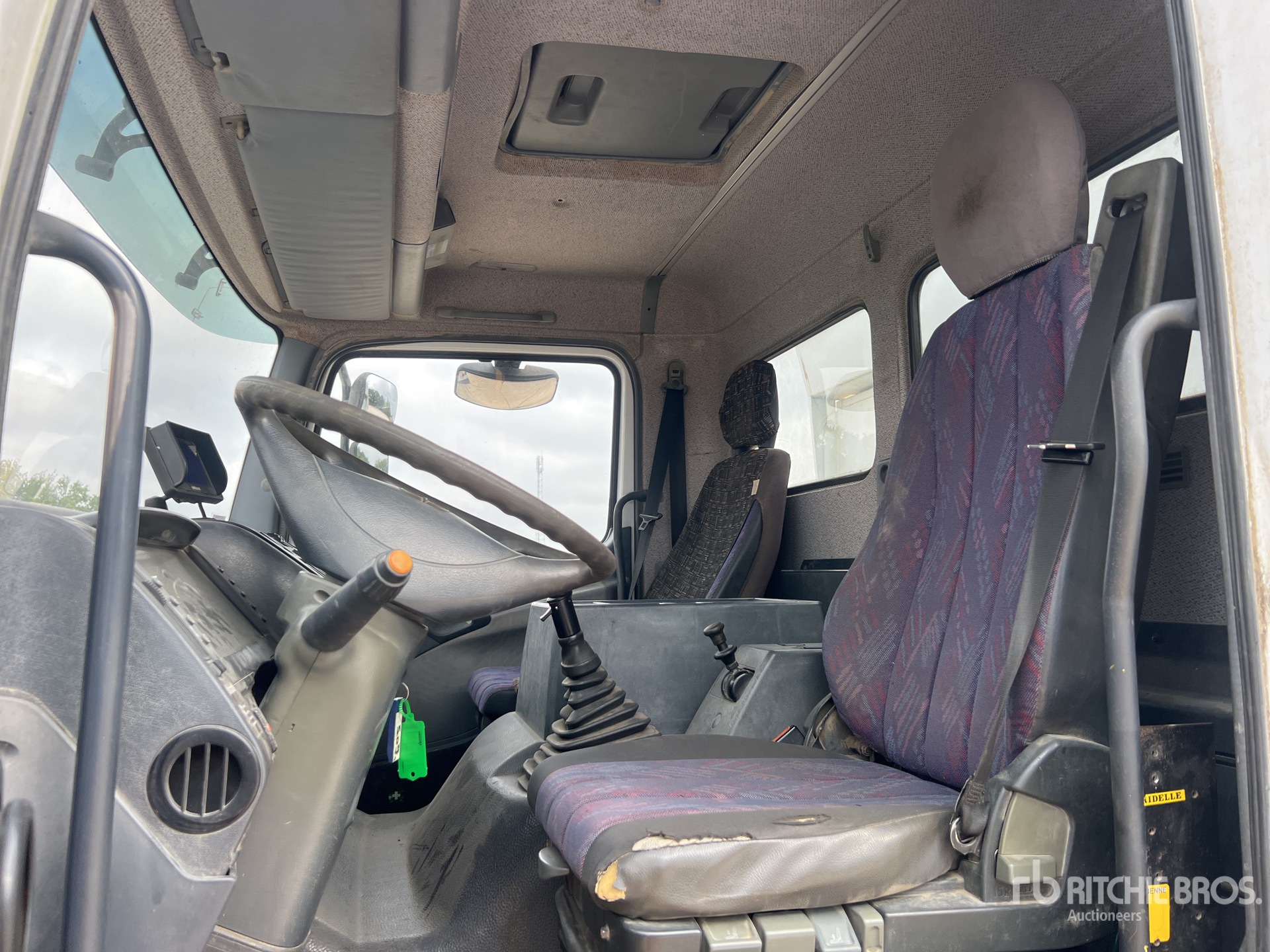 2002 Mercedes-Benz ATEGO 1828