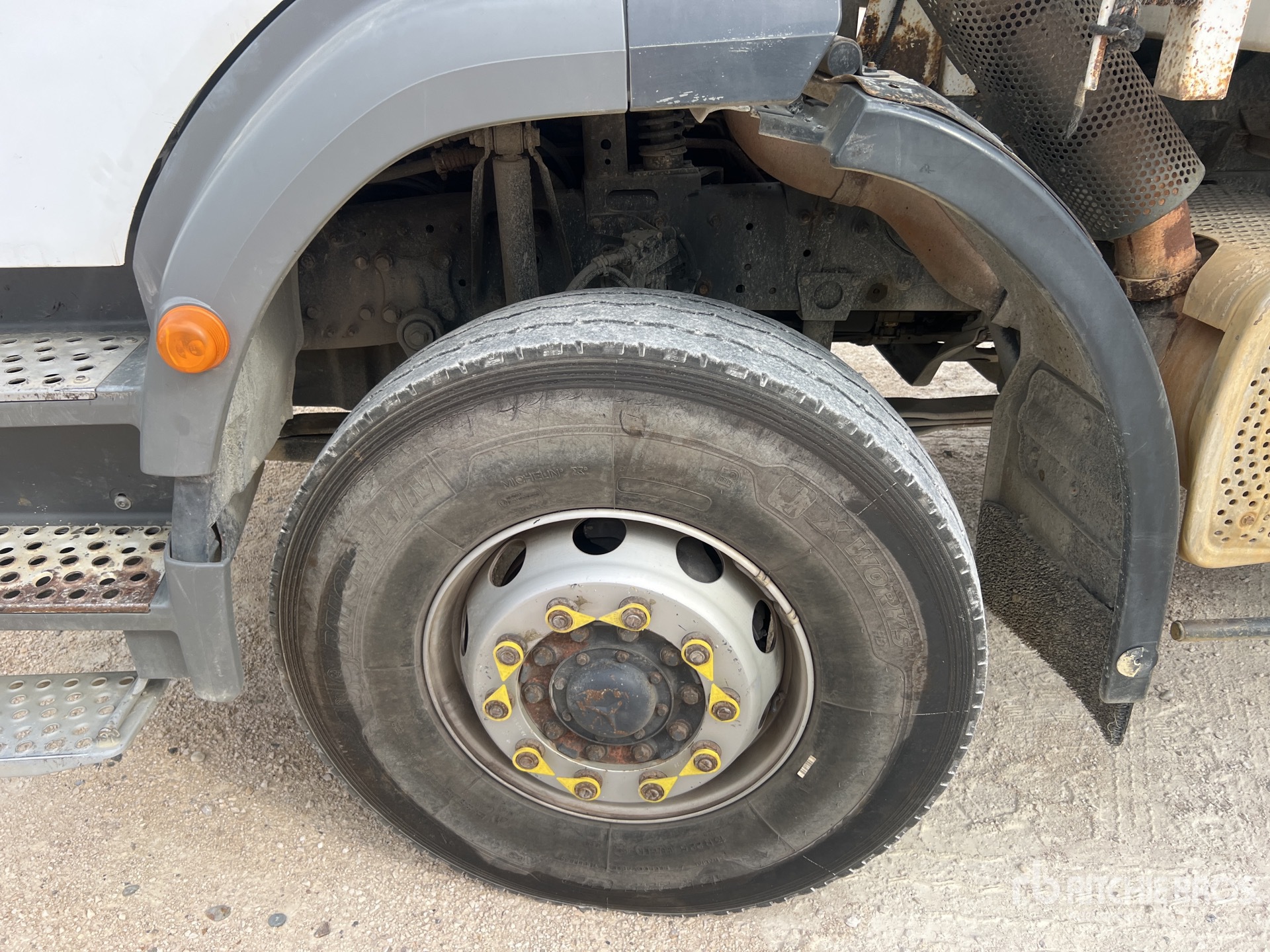 2002 Mercedes-Benz ATEGO 1828