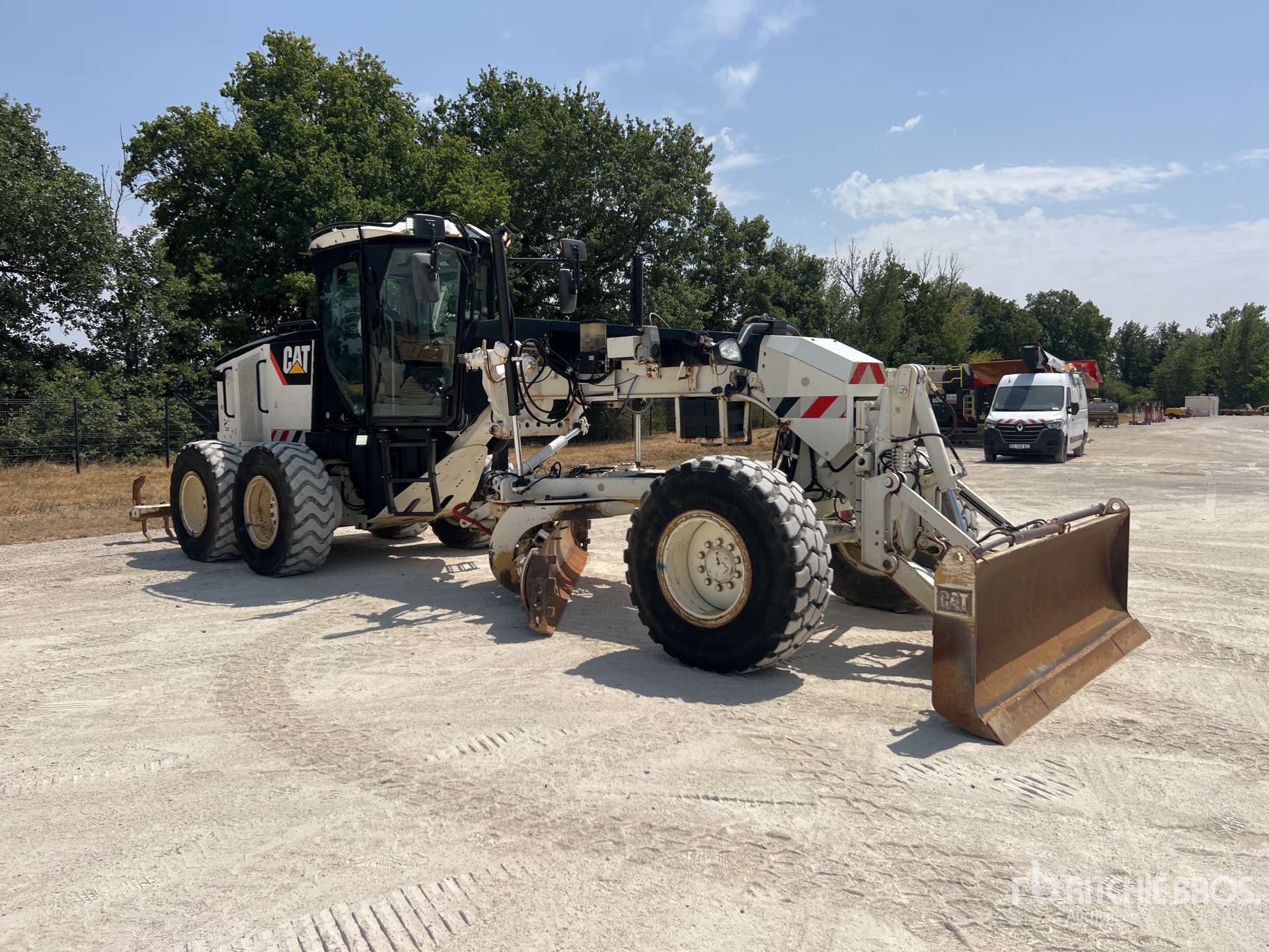 2012 Caterpillar 120 M VHP+