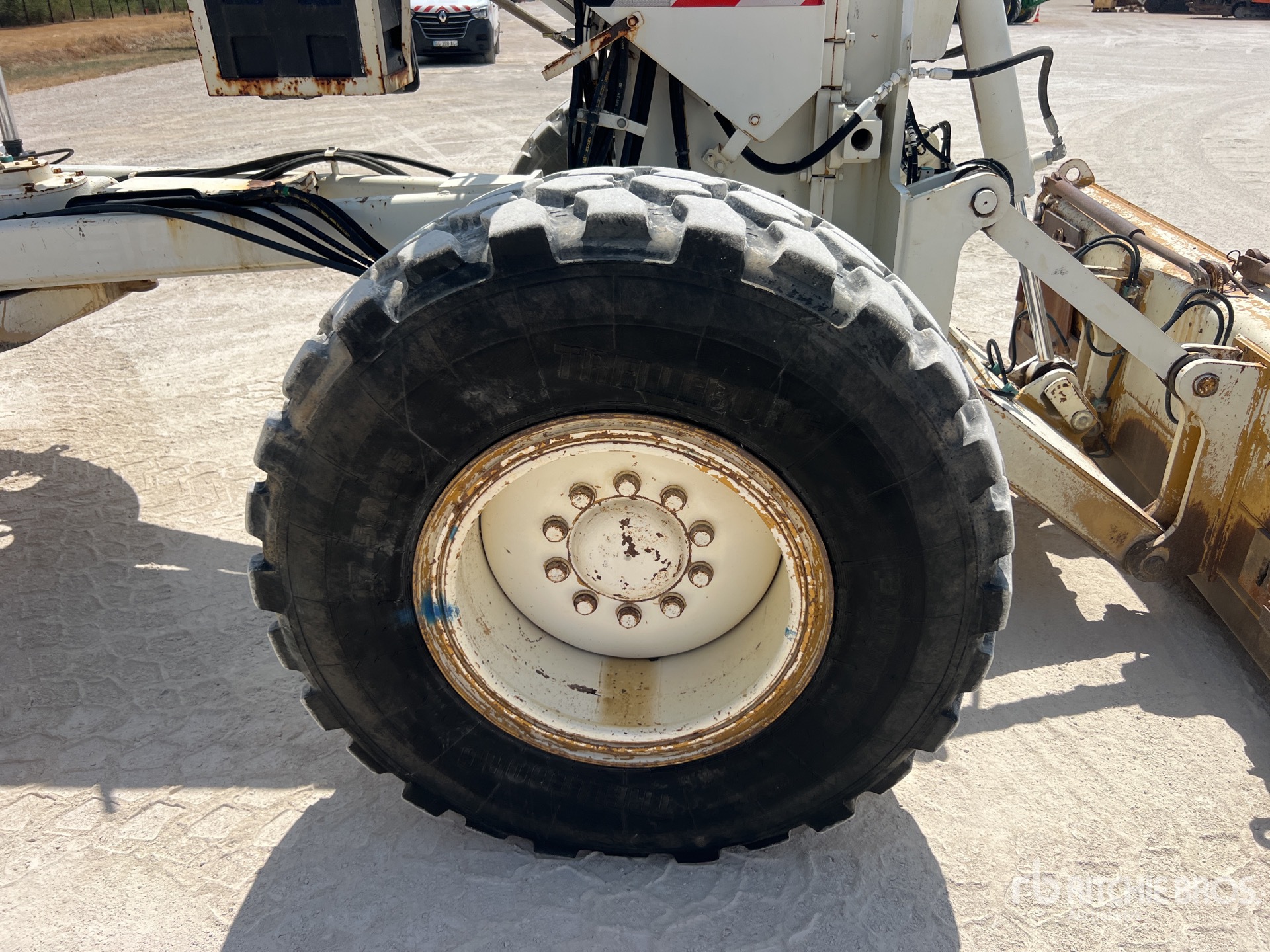2012 Caterpillar 120 M VHP+