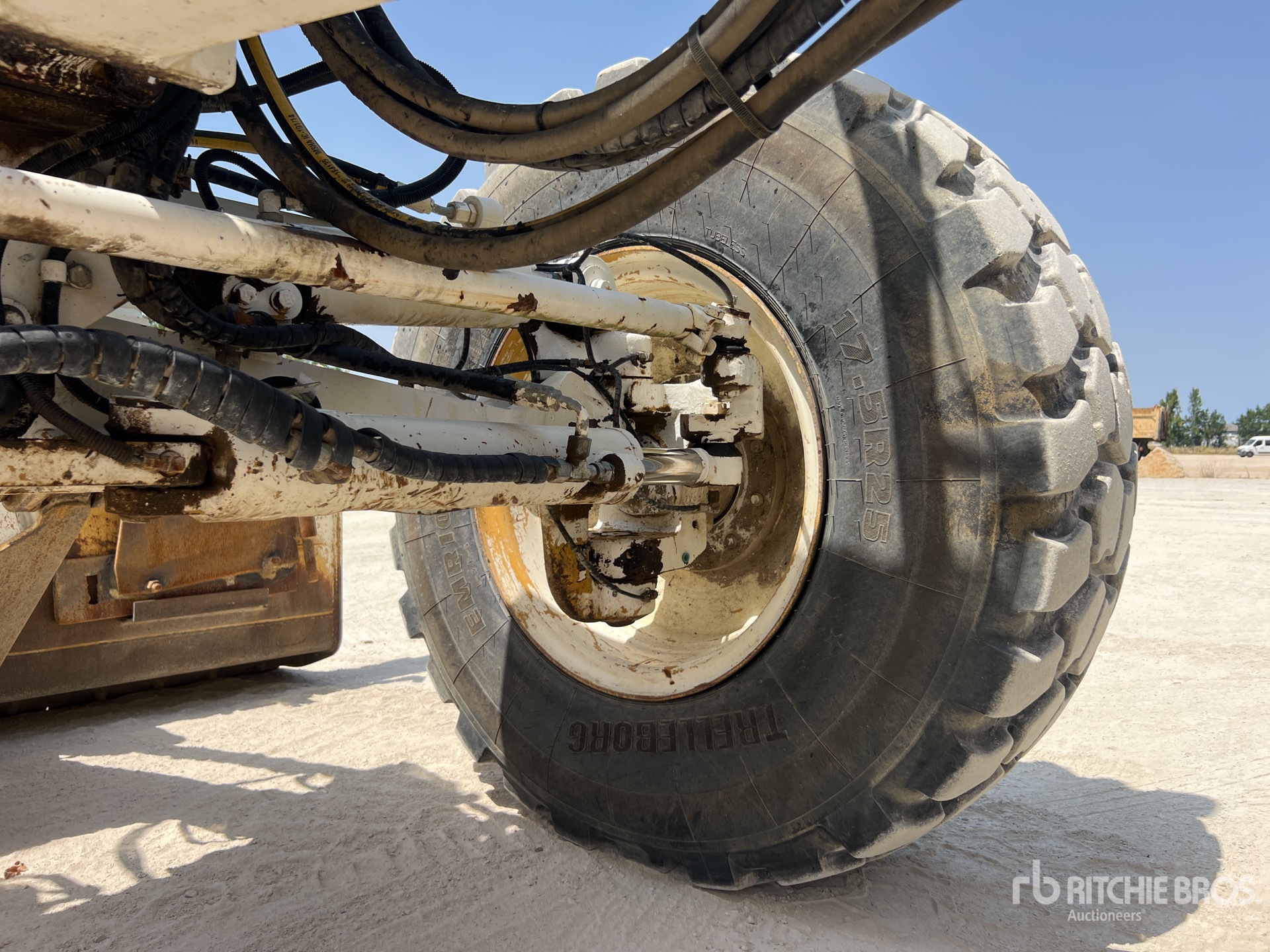 2012 Caterpillar 120 M VHP+