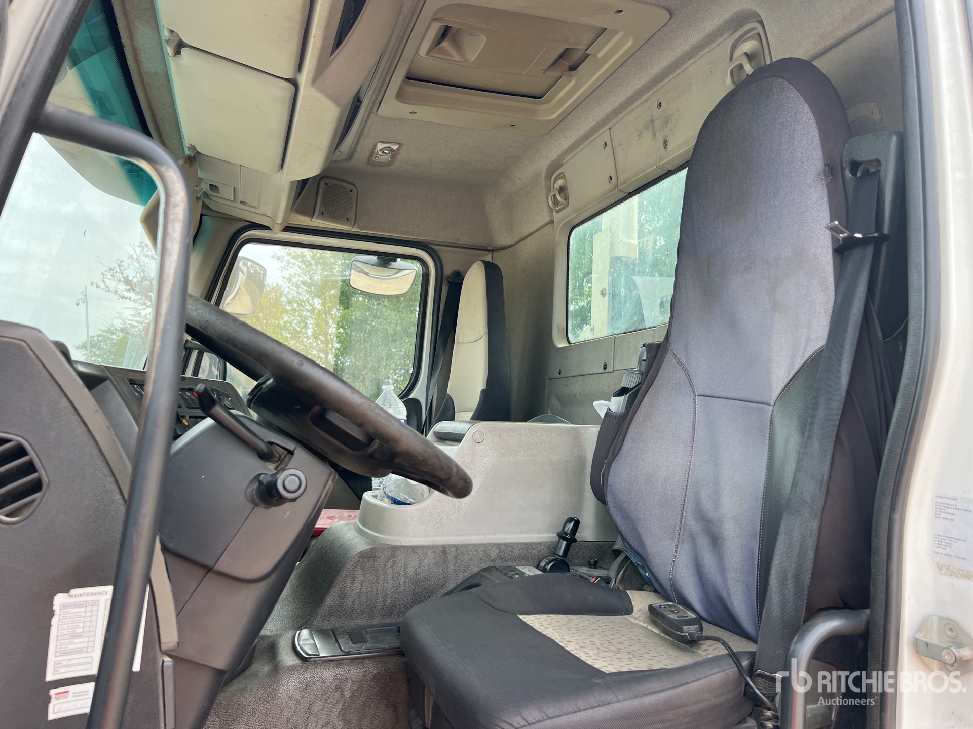 2011 Renault PREMIUM LANDER