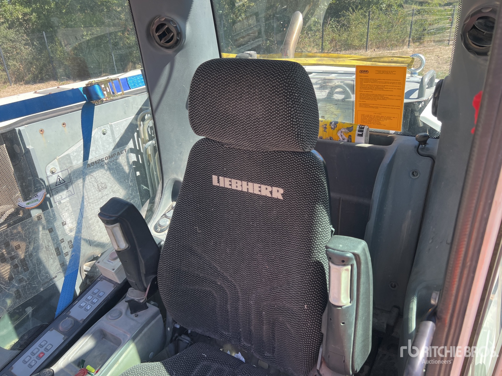 2016 Liebherr A912 COMPACT