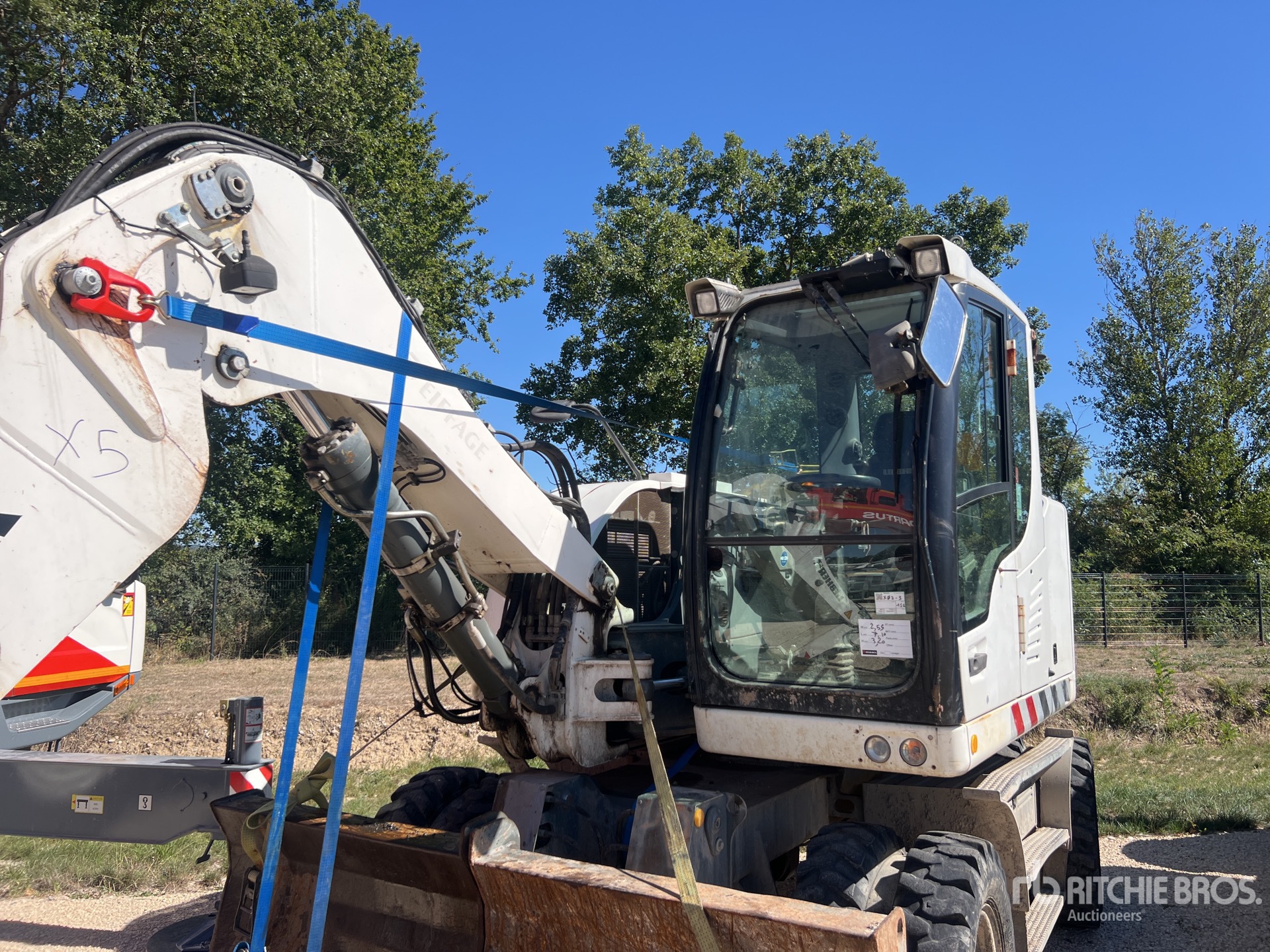 2016 Liebherr A912 COMPACT