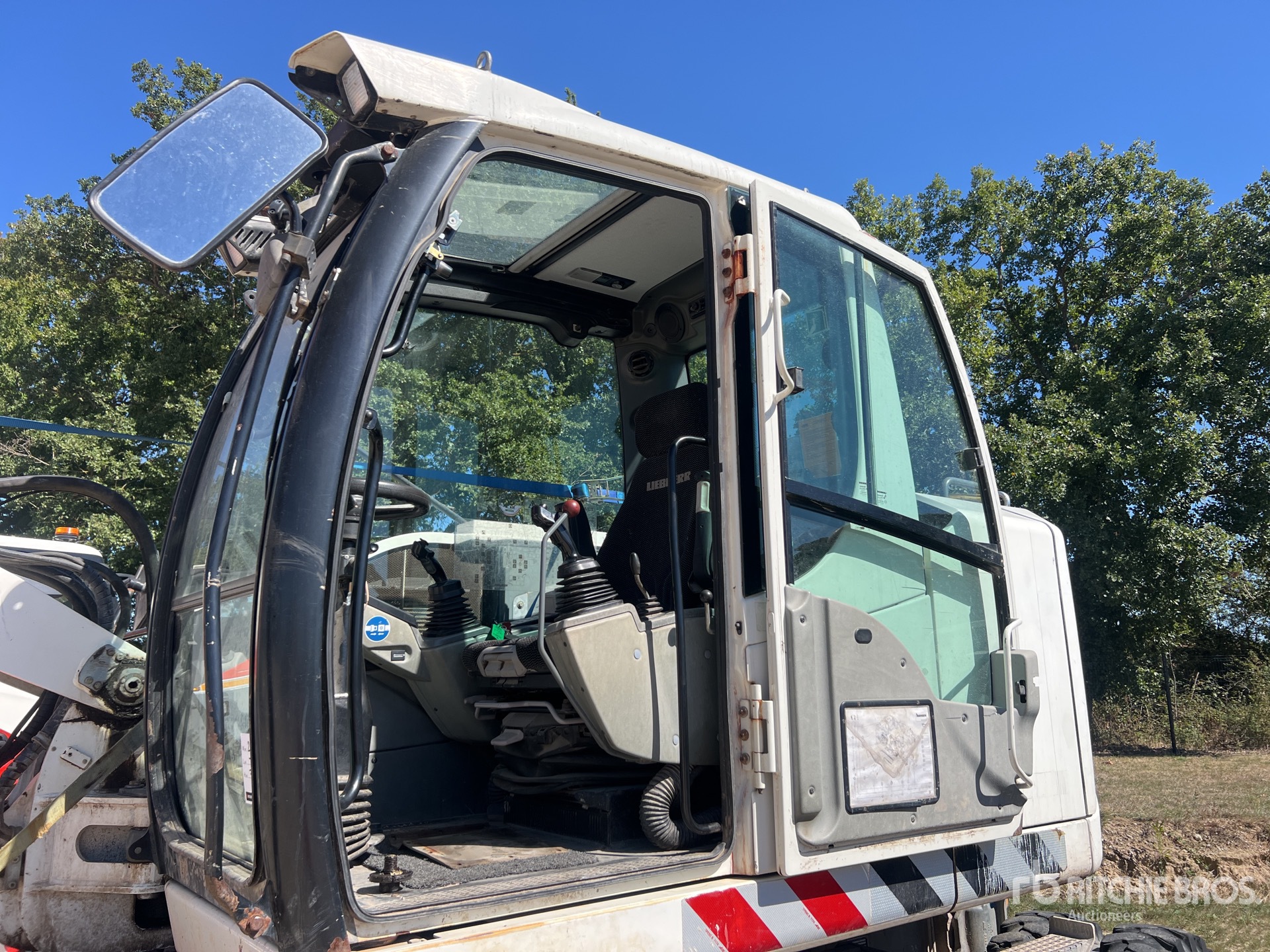 2016 Liebherr A912 COMPACT