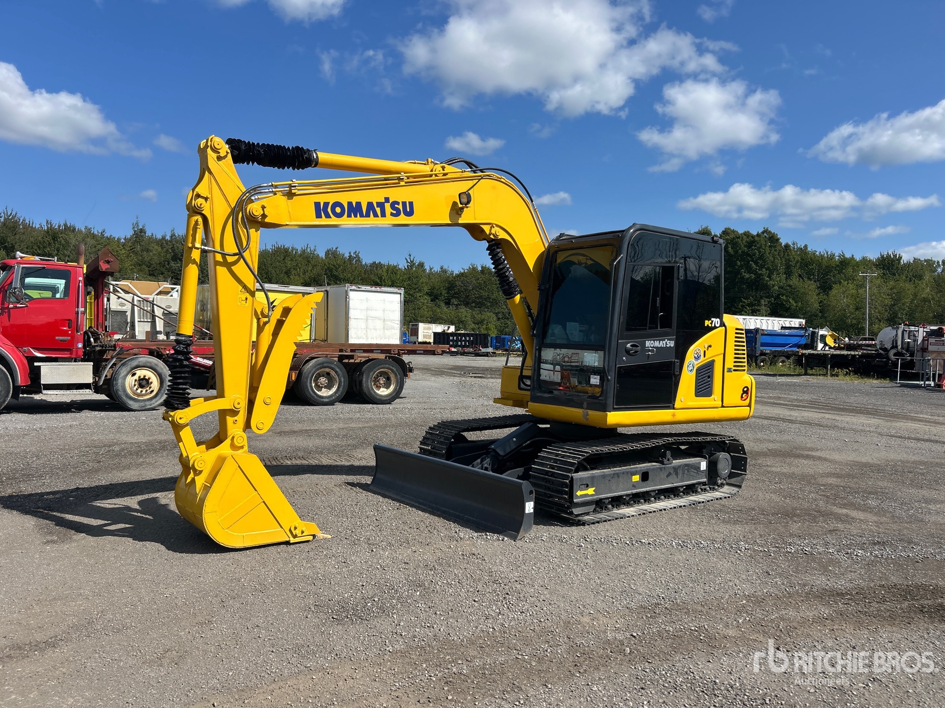 2011 Komatsu PC70-8