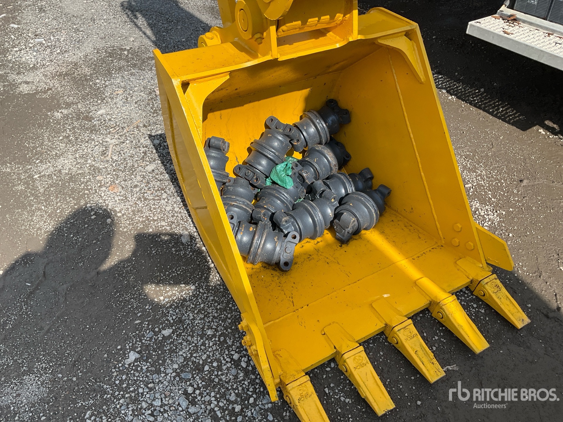 2011 Komatsu PC70-8