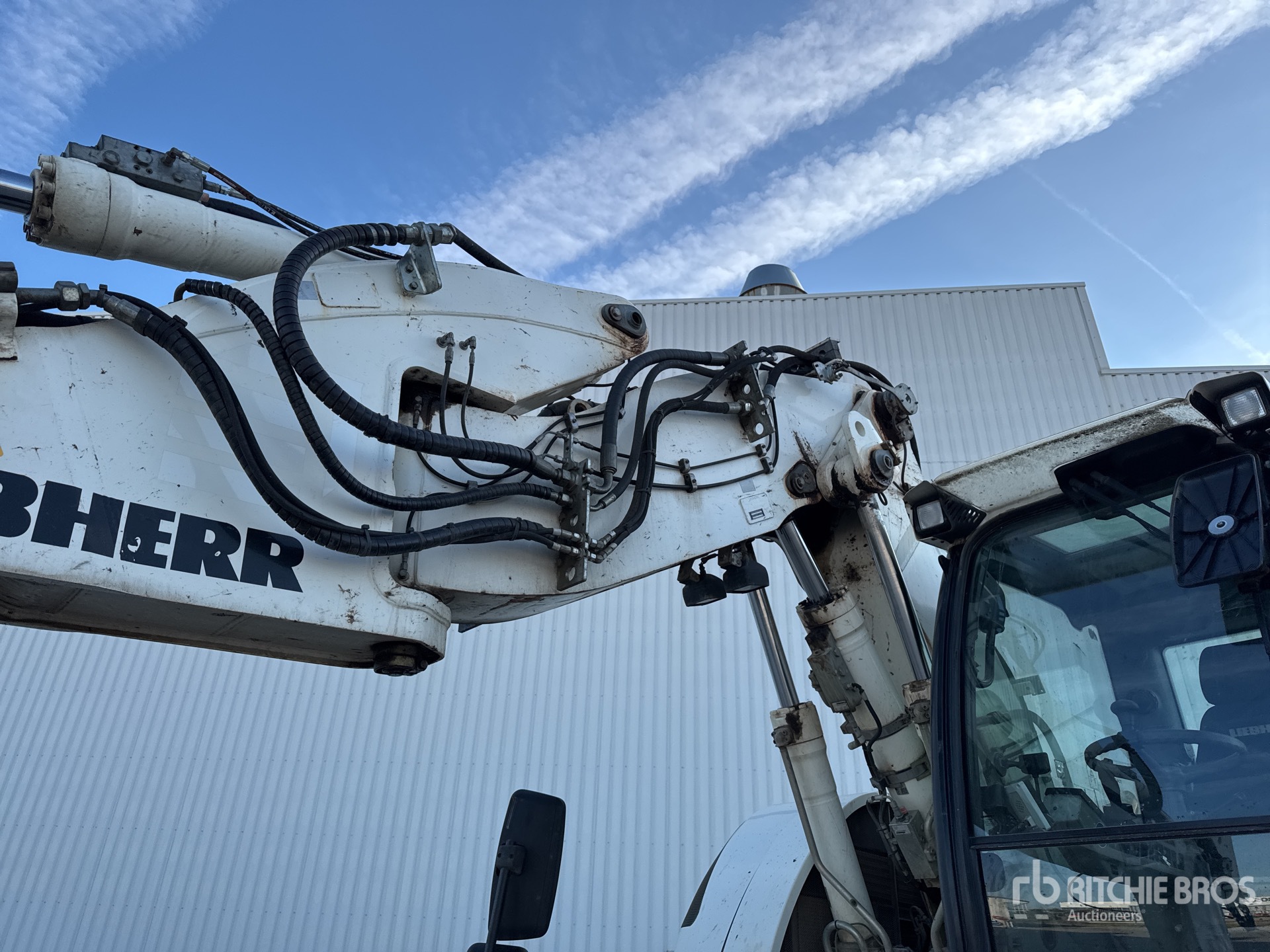 2015 Liebherr A 914 COMPACT
