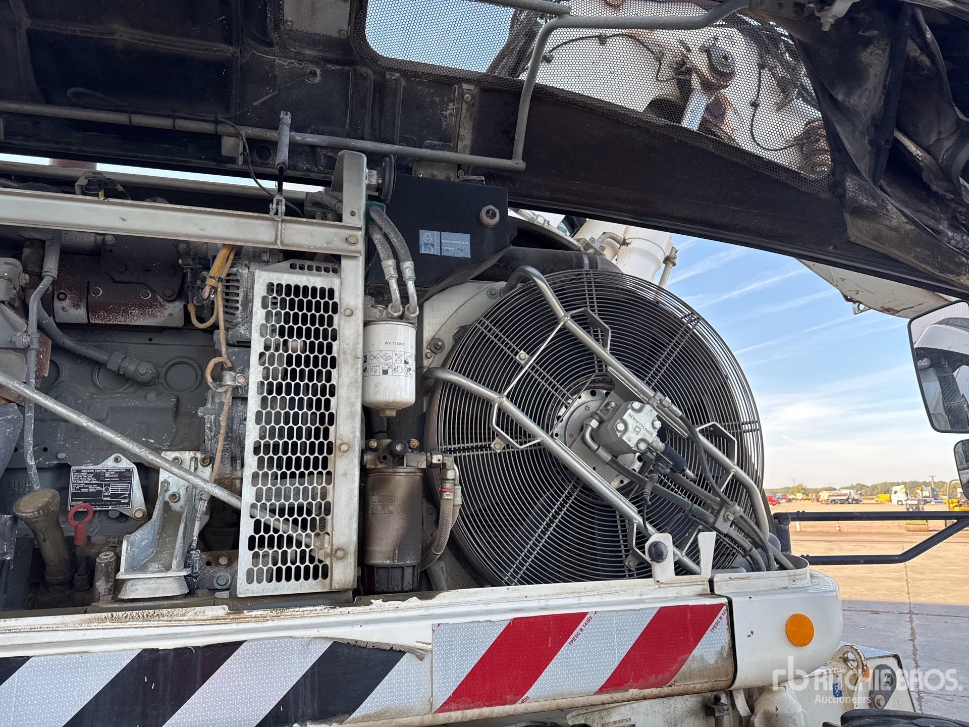2015 Liebherr A 914 COMPACT
