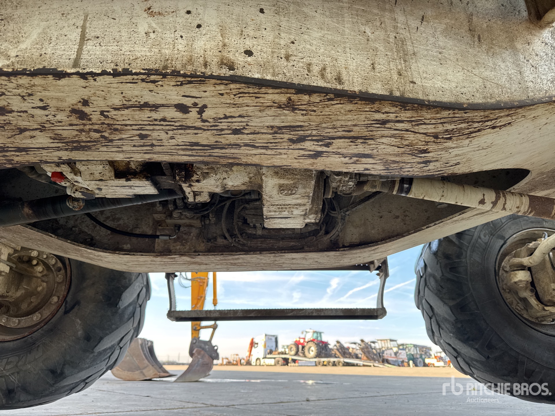 2015 Liebherr A 914 COMPACT