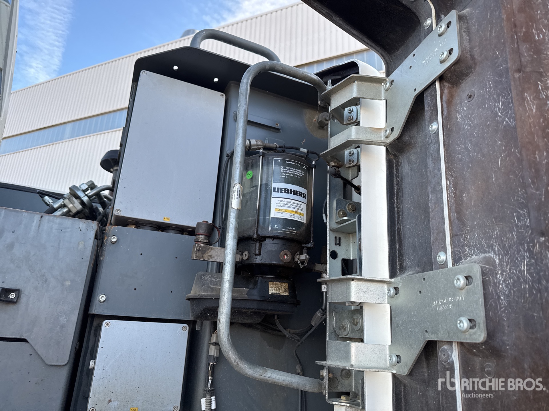 2015 Liebherr A 914 COMPACT