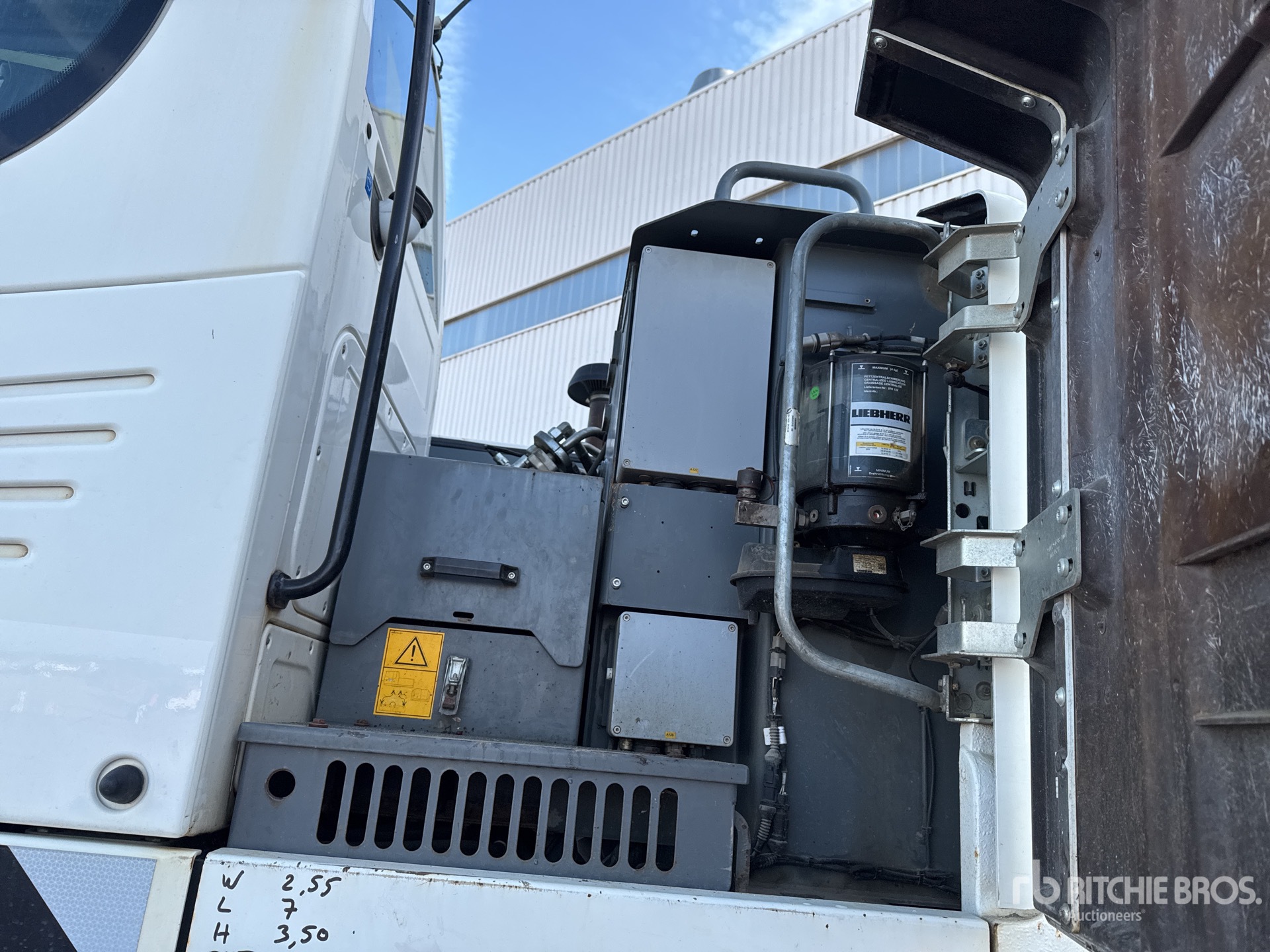 2015 Liebherr A 914 COMPACT