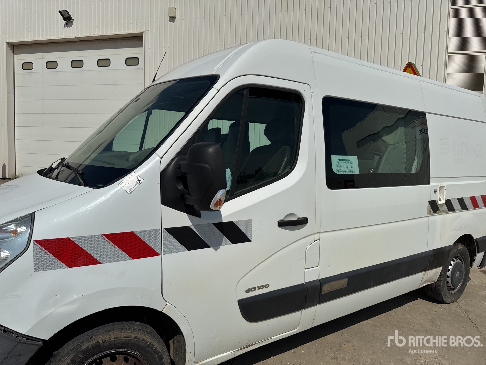 2013 Renault MASTER DCI100