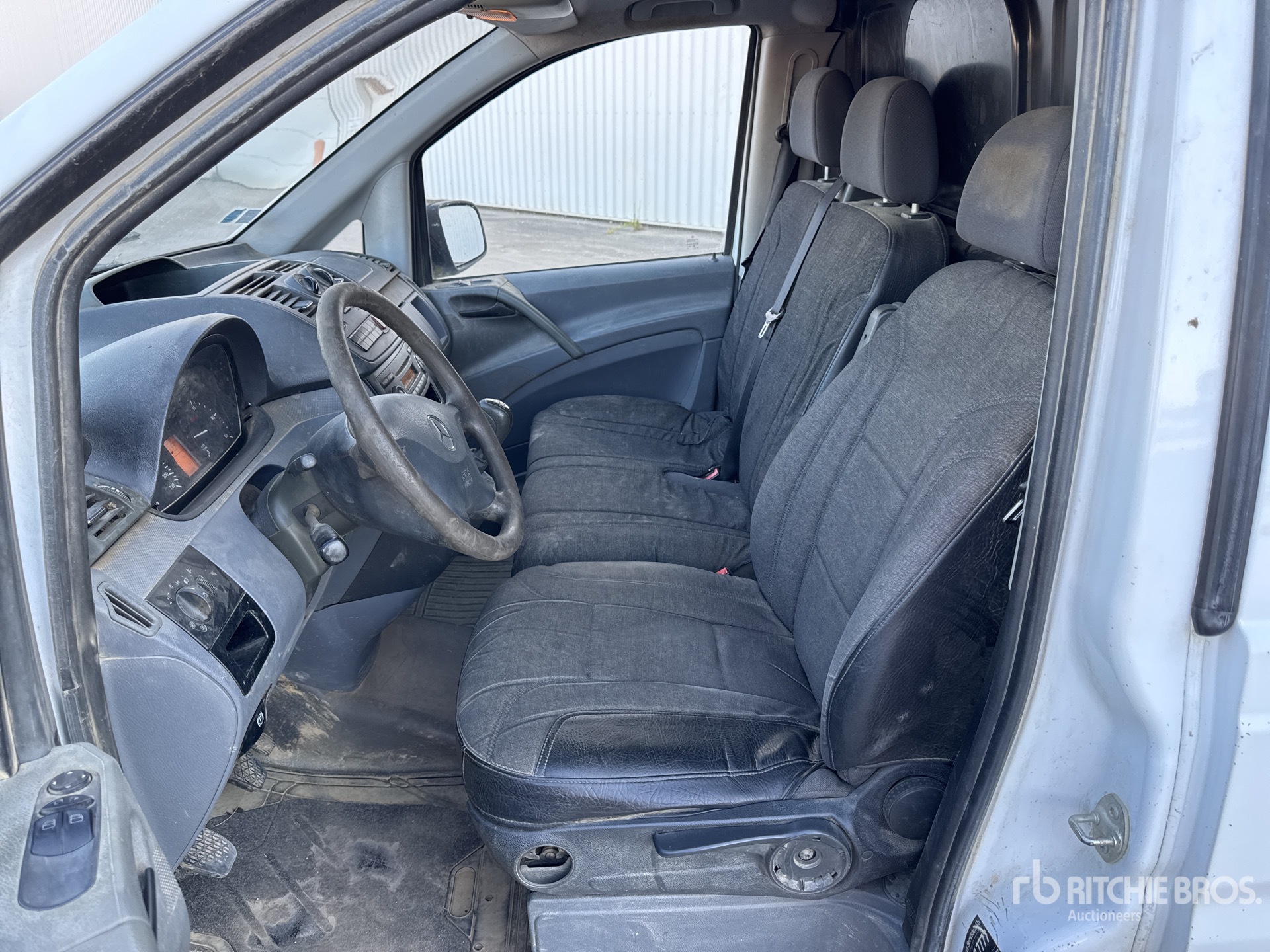 2011 Mercedes-Benz VITO 111CDI