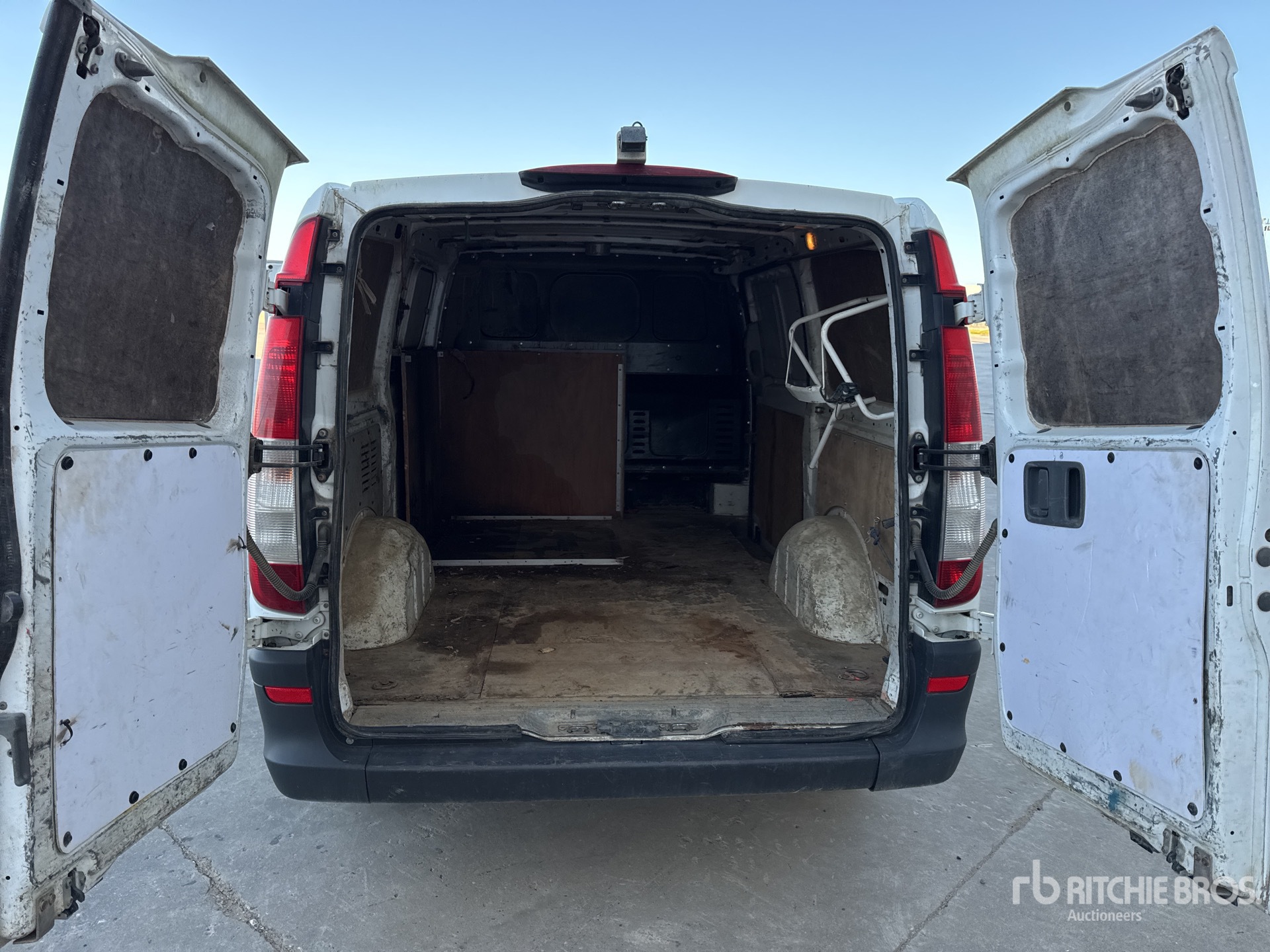 2011 Mercedes-Benz VITO 111CDI