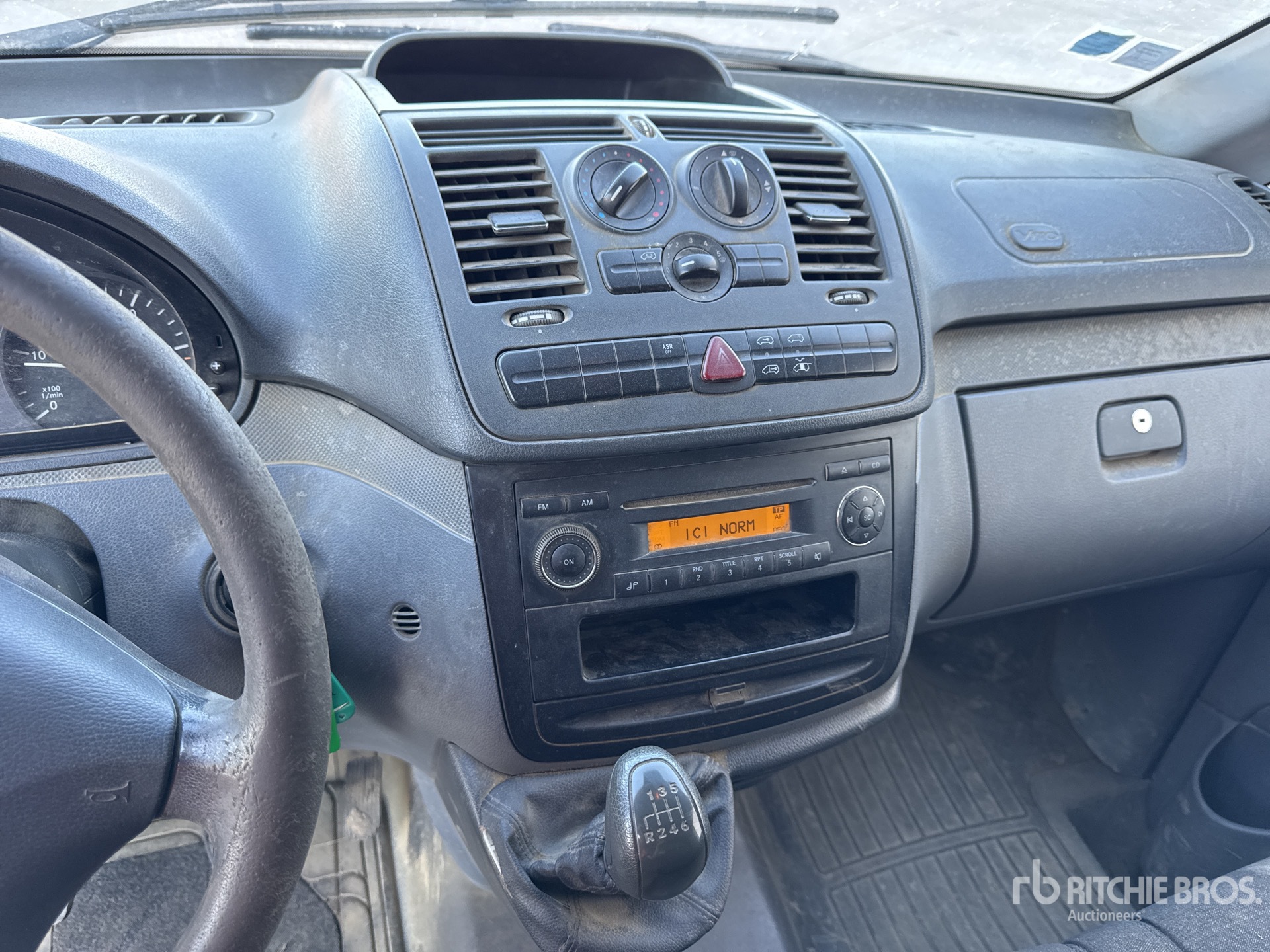 2011 Mercedes-Benz VITO 111CDI