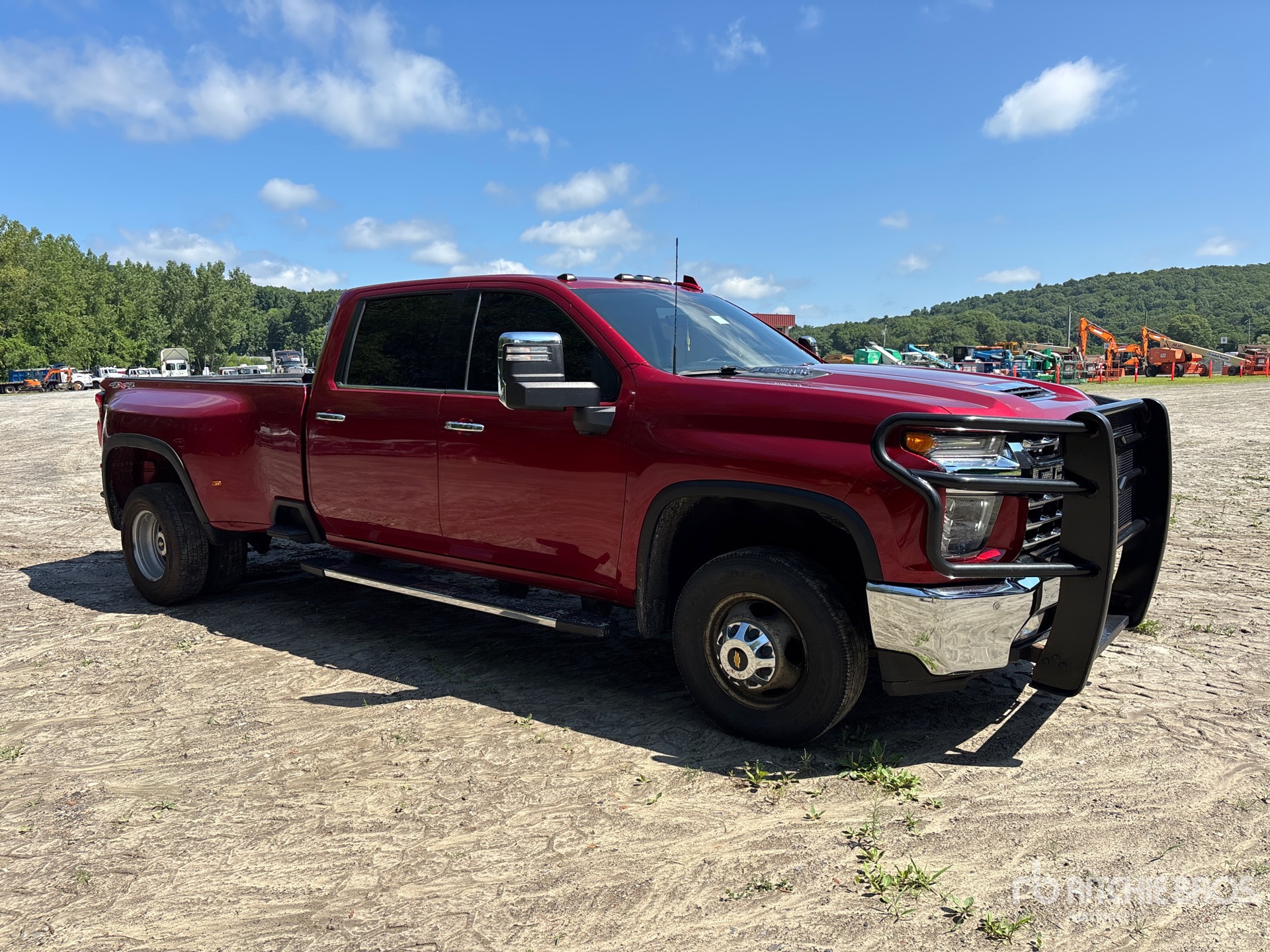 General Appearance with Picture, Right Front Corner